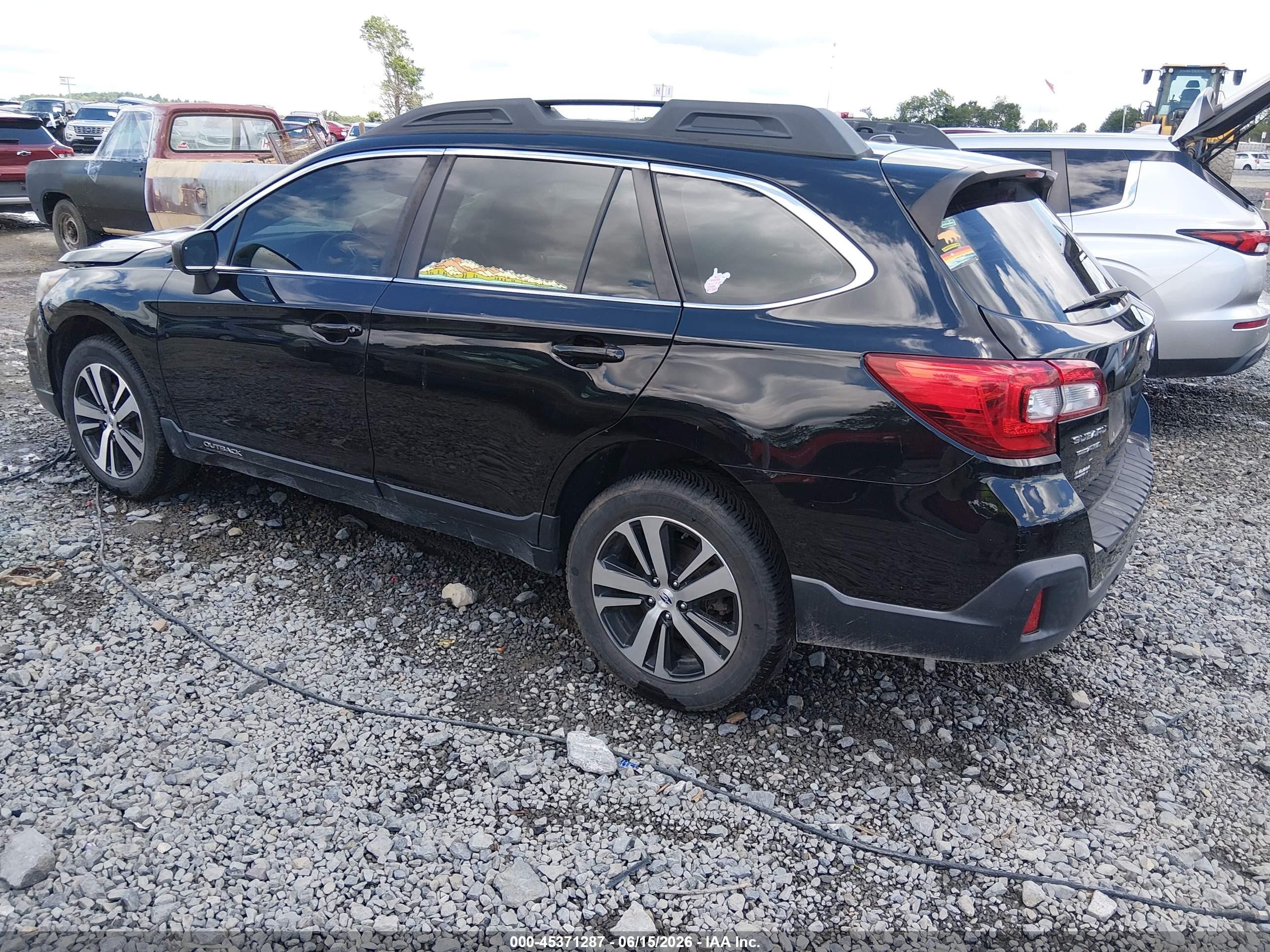 2019 Subaru Outback VIN 4S4BSABC4K3355153 IAAI salvage auction — Unknown, Salvage (West Virginia), sold $425 on 2026-09-09 (photo 3)