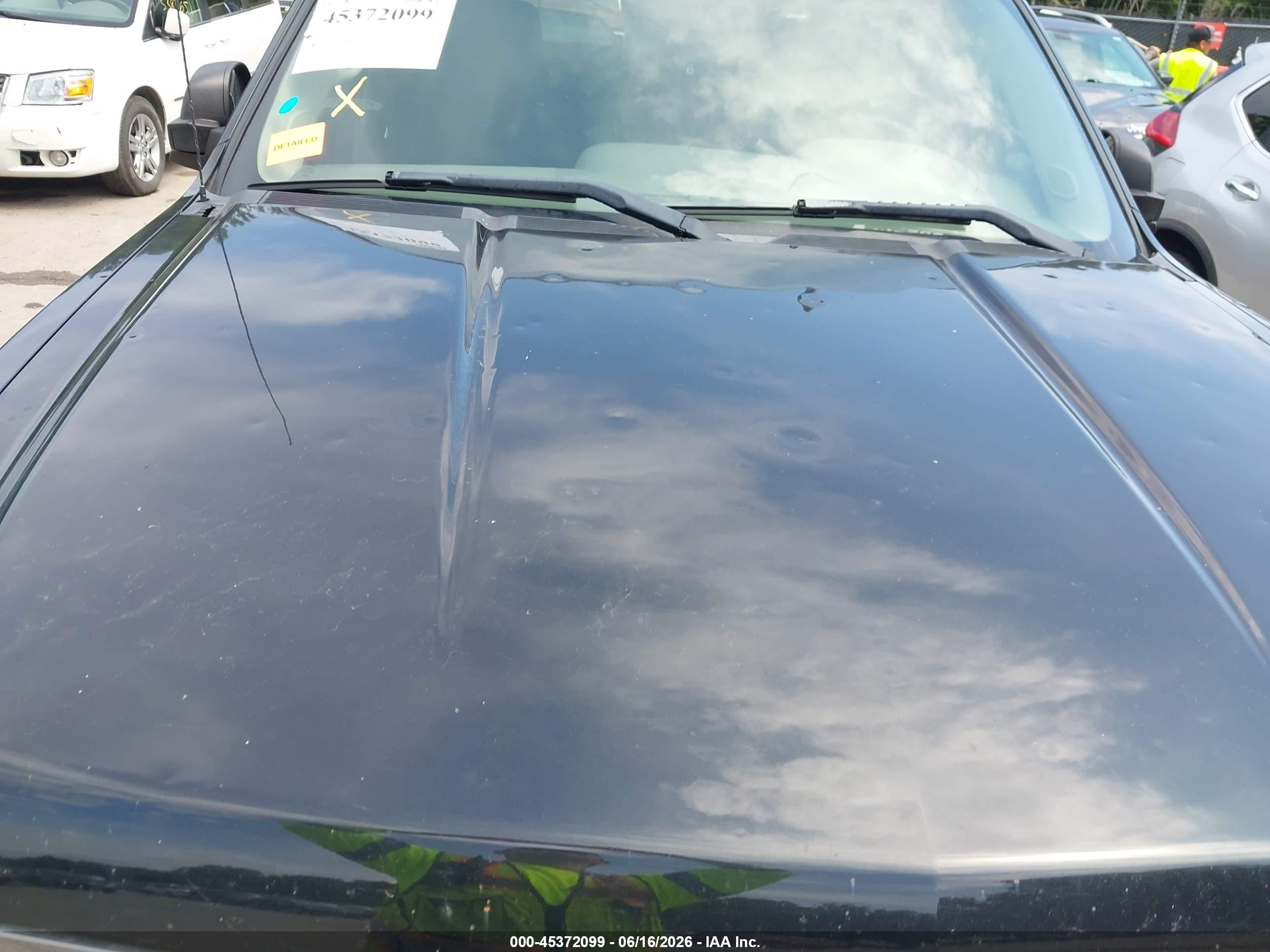 2010 Chevrolet Silverado 1500 VIN 3GCRKREA1AG104923 IAAI salvage auction — Hail, Salvage (Kansas), sold $2,750 on 2026-07-12 (photo 6)