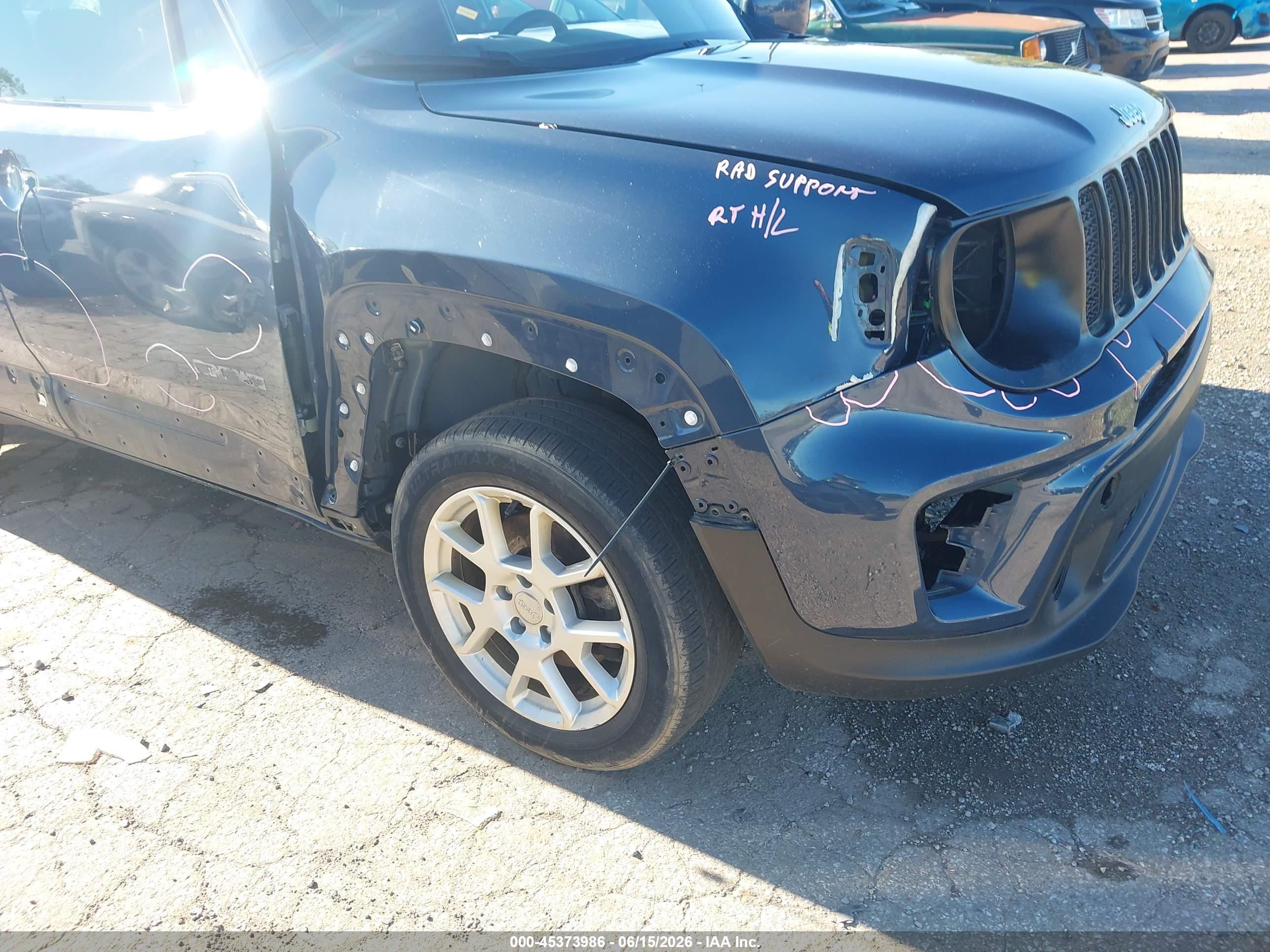 2021 Jeep Renegade VIN ZACNJDBB1MPN13697 IAAI salvage auction — Side, Salvage (Ohio), sold $1,500 on 2026-09-22 (photo 6)