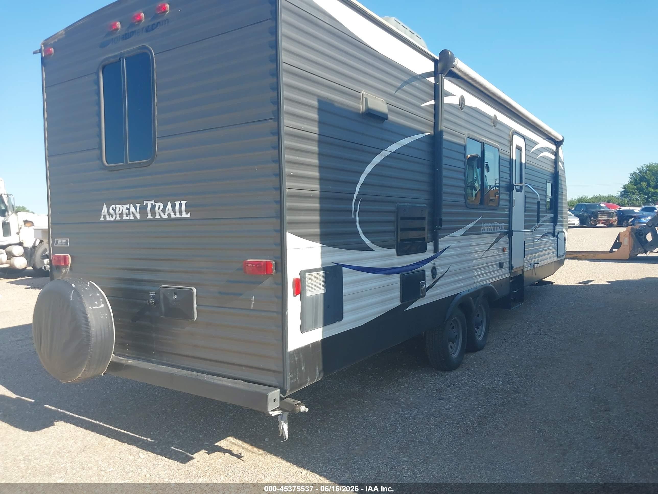 2017 Dutchmen Aspen VIN 4YDT28722HH921966 IAAI salvage auction — Unknown, Clear (Oklahoma), sold $2,500 on 2026-10-07 (photo 4)