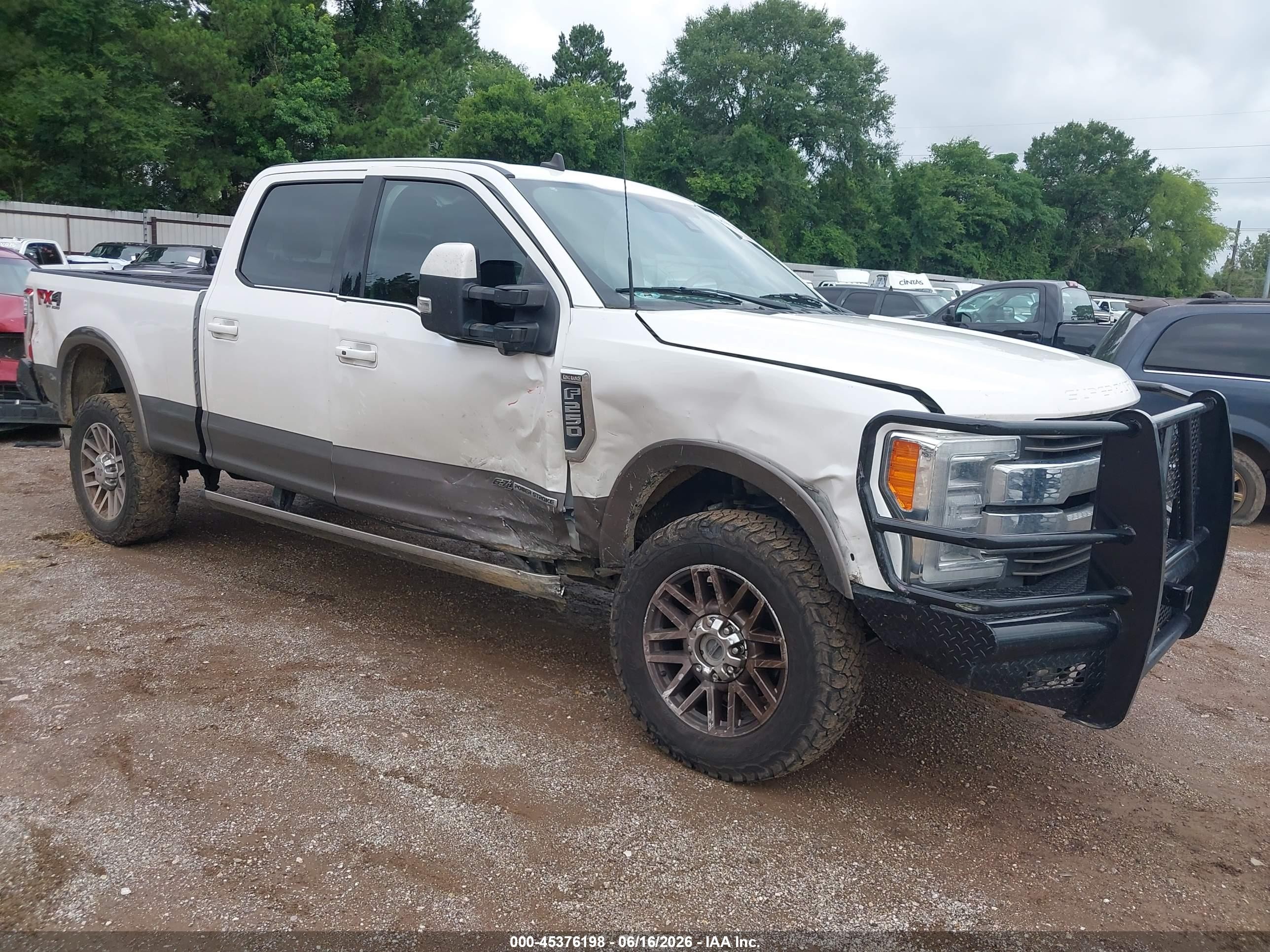 2019 Ford F-250 VIN 1FT7W2BT2KEE01264 — IAAI salvage auction photo