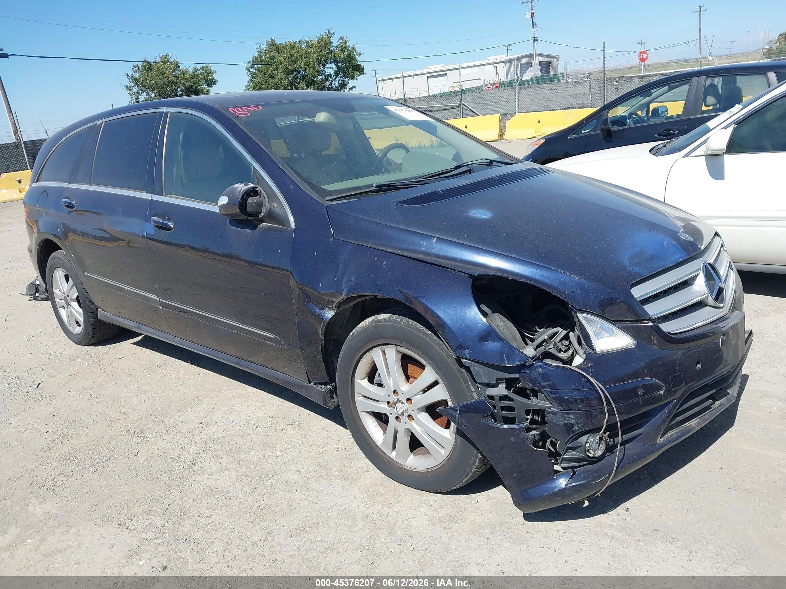 2008 Mercedes-Benz R-Class VIN 4JGCB65E88A069826 IAAI salvage auction — Normal Wear, Salvage Title - Dealer (California), sold $325 on 2026-07-02 (photo 1)