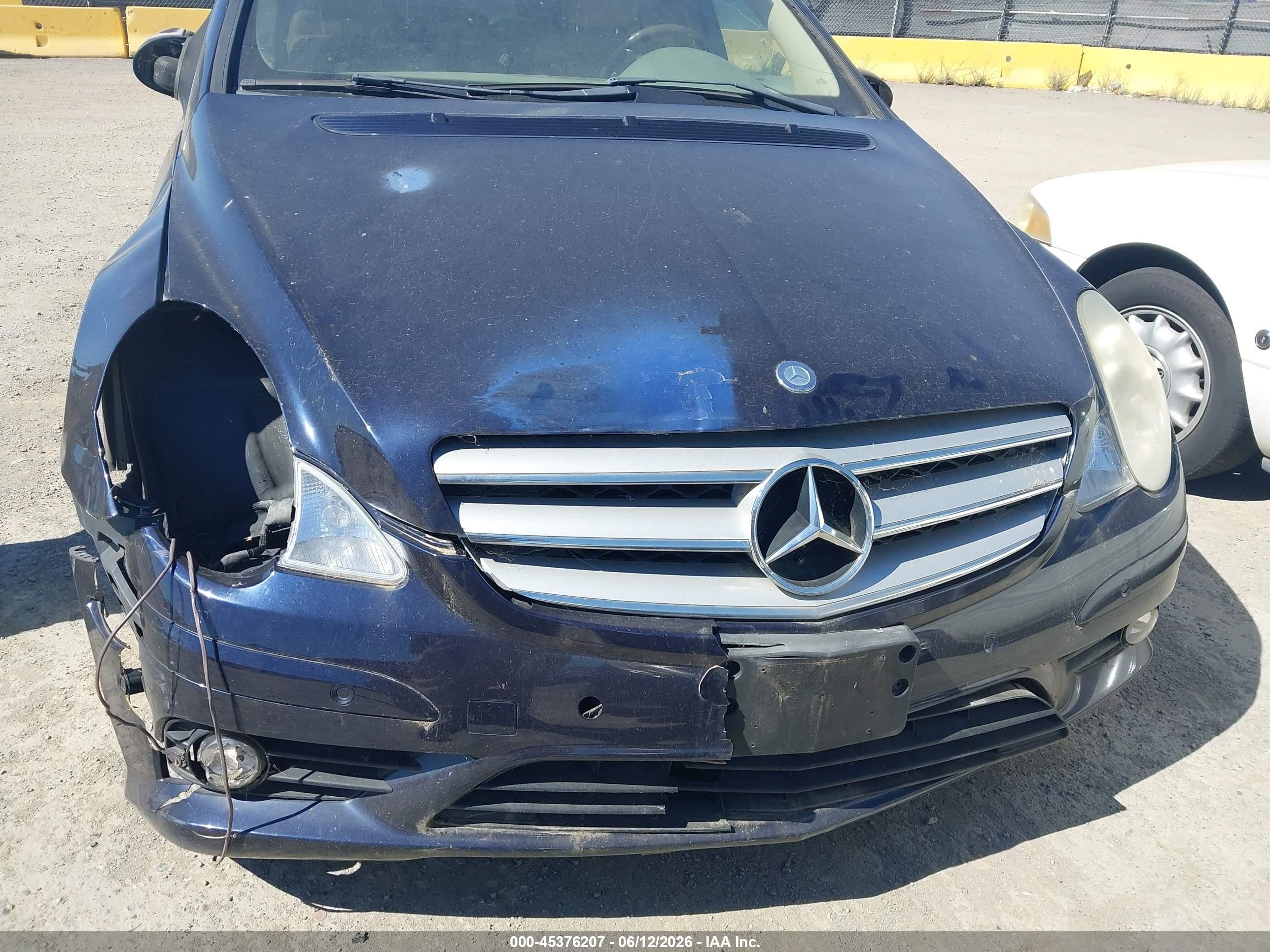 2008 Mercedes-Benz R-Class VIN 4JGCB65E88A069826 IAAI salvage auction — Normal Wear, Salvage Title - Dealer (California), sold $325 on 2026-07-02 (photo 6)