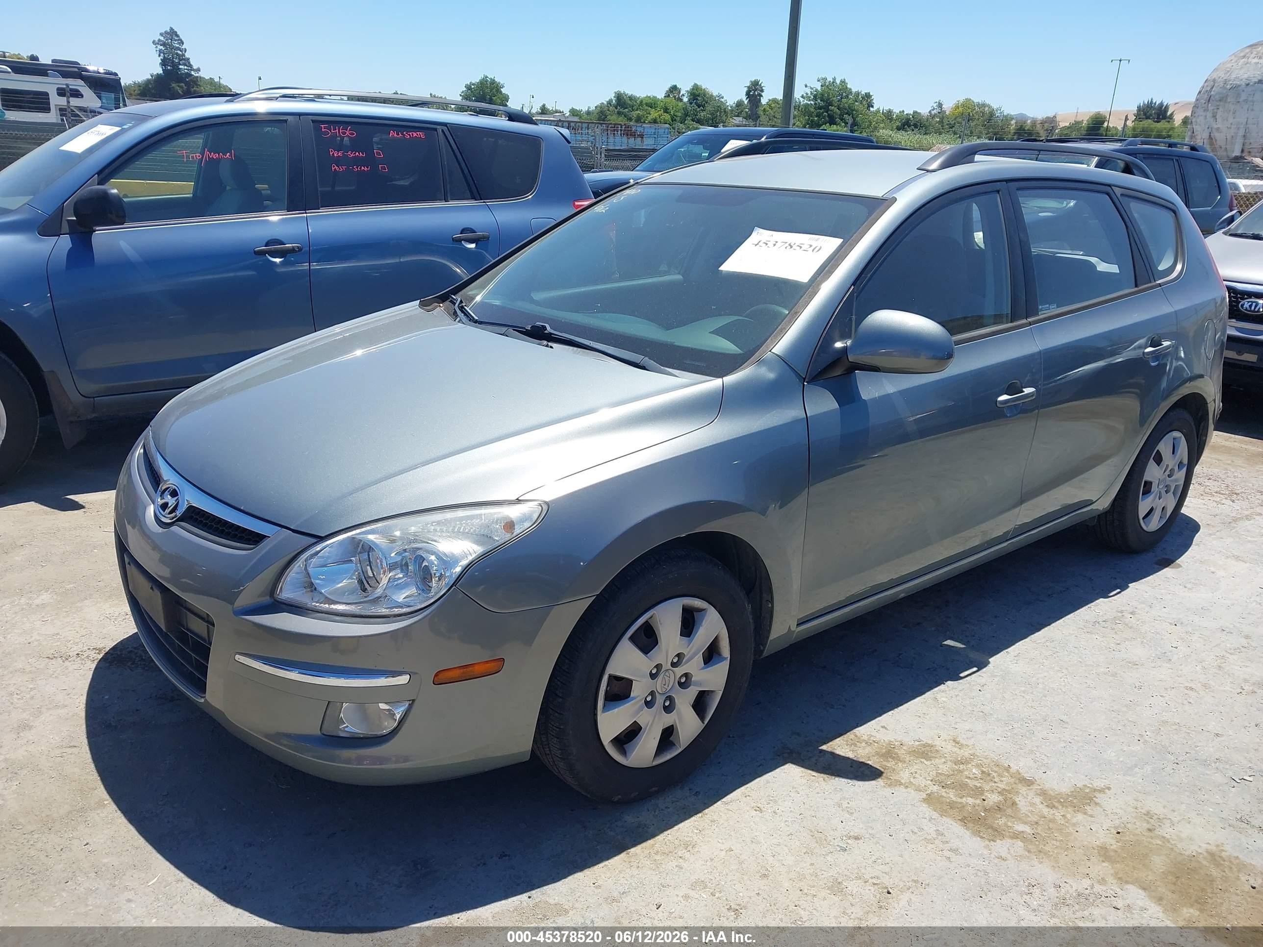 2010 Hyundai Elantra VIN KMHDC8AE9AU083340 IAAI salvage auction — Normal Wear, Clear - Dealer Only (California), sold $925 on 2026-07-09 (photo 2)