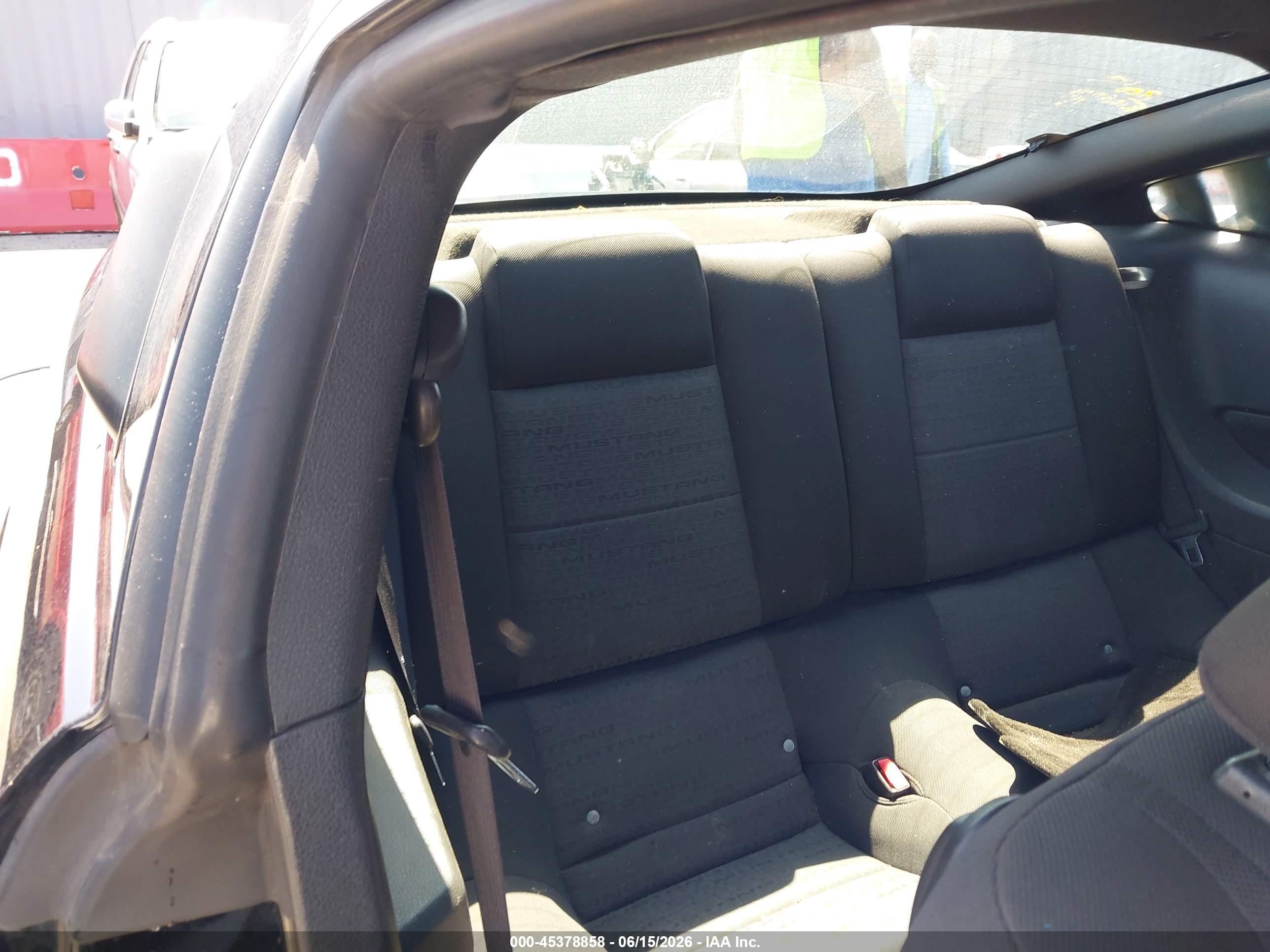 2005 Ford Mustang VIN 1ZVFT80N955110399 IAAI salvage auction — Normal Wear, Clear - Dealer Only (California), sold $375 on 2026-07-09 (photo 8)