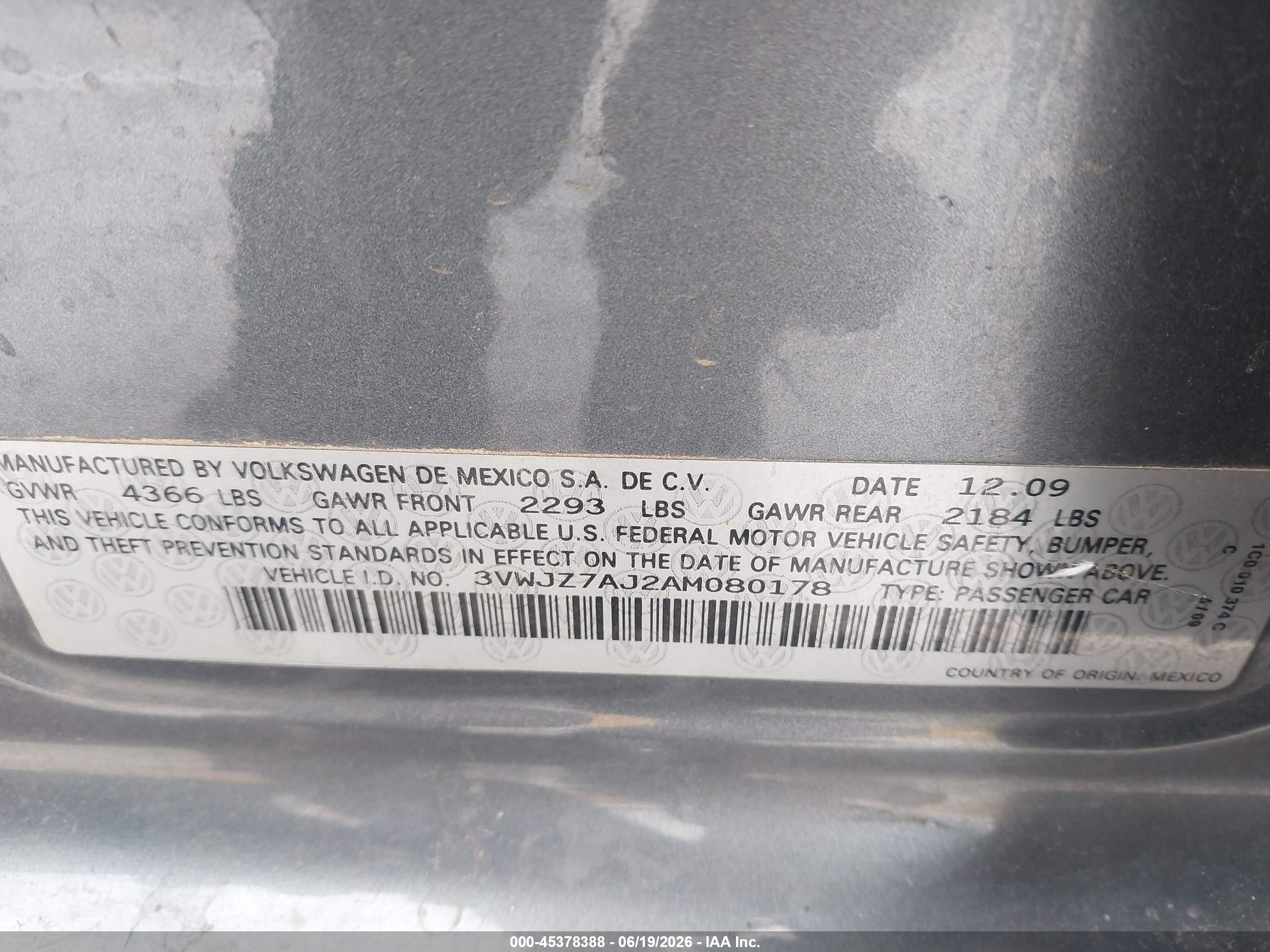 2010 Volkswagen Jetta VIN 3VWJZ7AJ2AM080178 IAAI salvage auction — Side, Salvage (California), sold $275 on 2026-09-11 (photo 9)