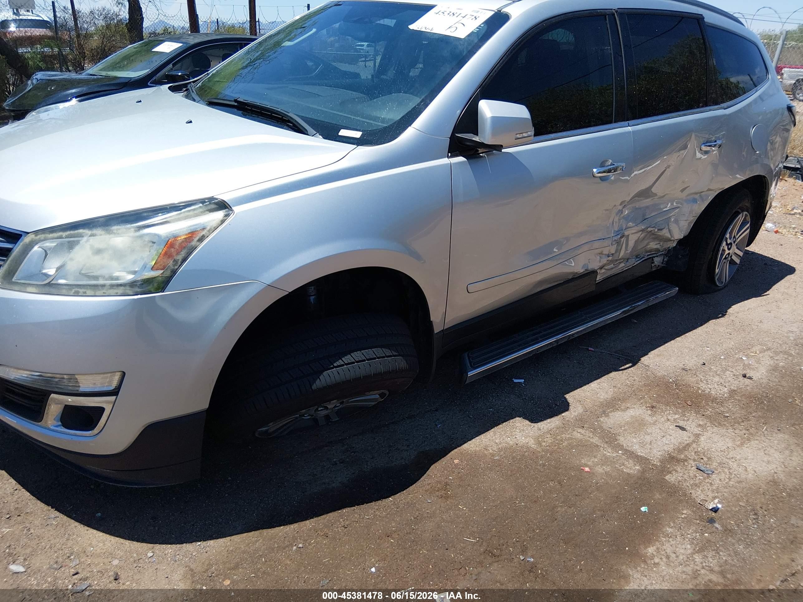 2016 Chevrolet Traverse VIN 1GNKVHKD5GJ271527 IAAI salvage auction — Side, Salvage (Arizona), sold $850 on 2026-07-09 (photo 6)