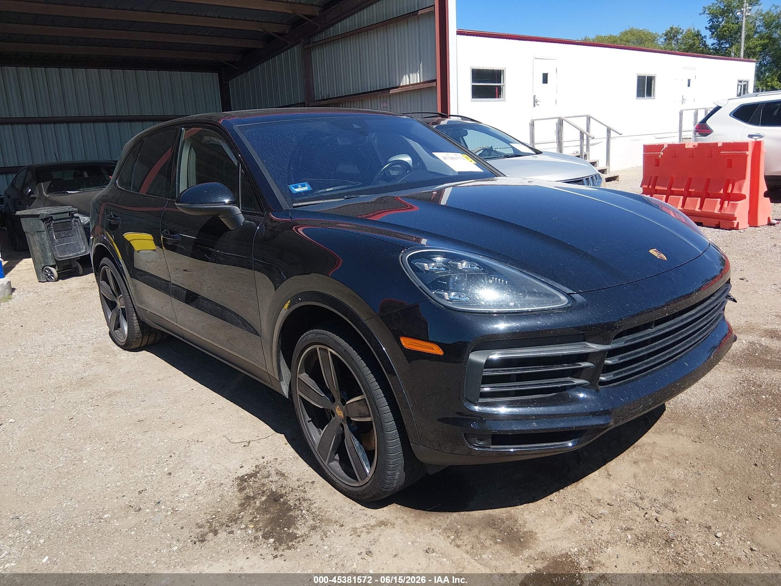 2021 Porsche Cayenne VIN WP1AA2AY2MDA00242 — IAAI salvage auction photo