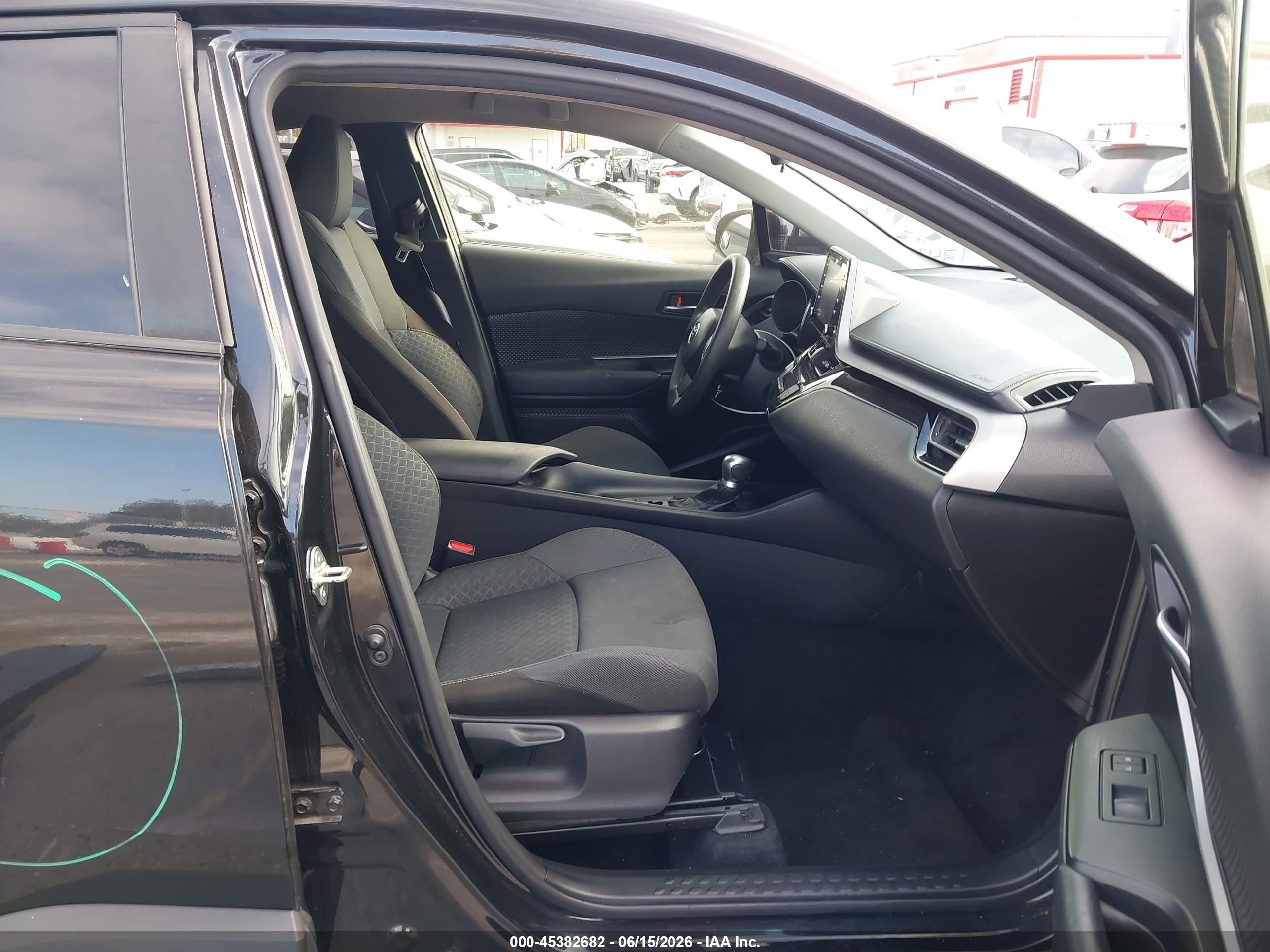 2021 Toyota C-HR VIN JTNKHMBX5M1117409 IAAI salvage auction — Rear End, Salvage (California), sold $6,850 on 2026-07-06 (photo 5)