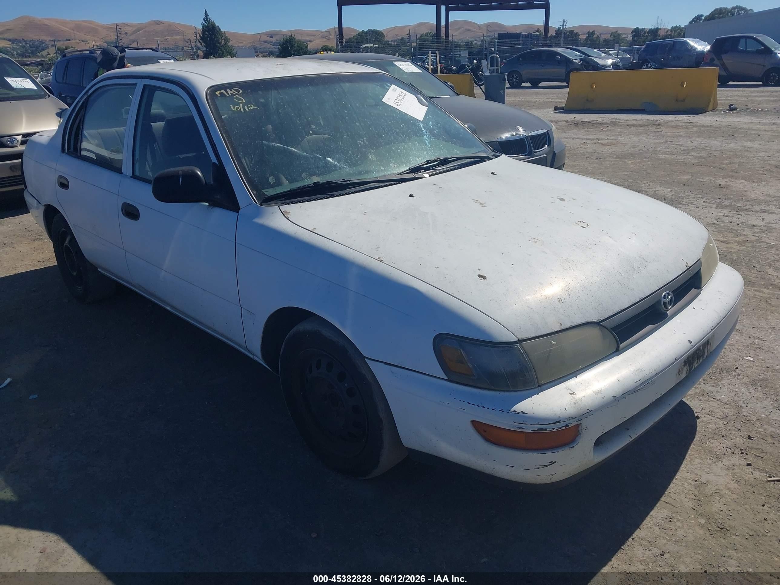 1995 Toyota Corolla VIN 1NXAE04B1SZ337558 IAAI salvage auction — Normal Wear, Clear - Dealer Only (California), sold $300 on 2026-07-09 (photo 1)