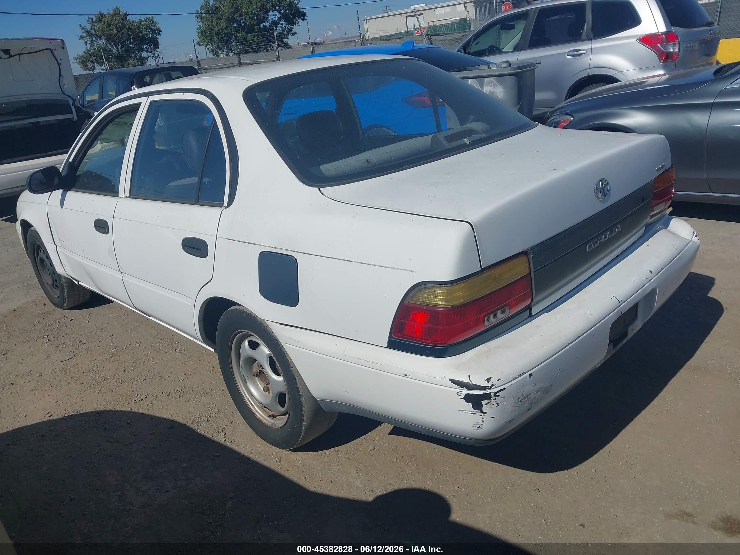 1995 Toyota Corolla VIN 1NXAE04B1SZ337558 IAAI salvage auction — Normal Wear, Clear - Dealer Only (California), sold $300 on 2026-07-09 (photo 3)