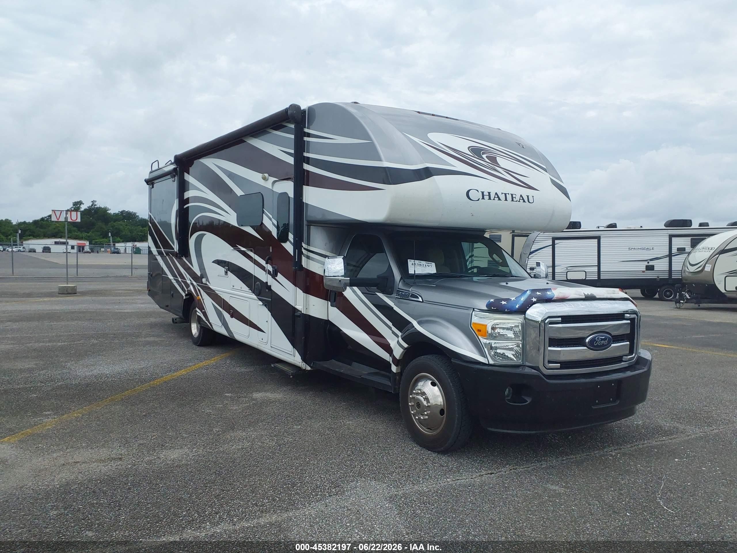 2015 Ford F-550 Chassis VIN 1FDUF5GT7FED21294 — IAAI salvage auction photo