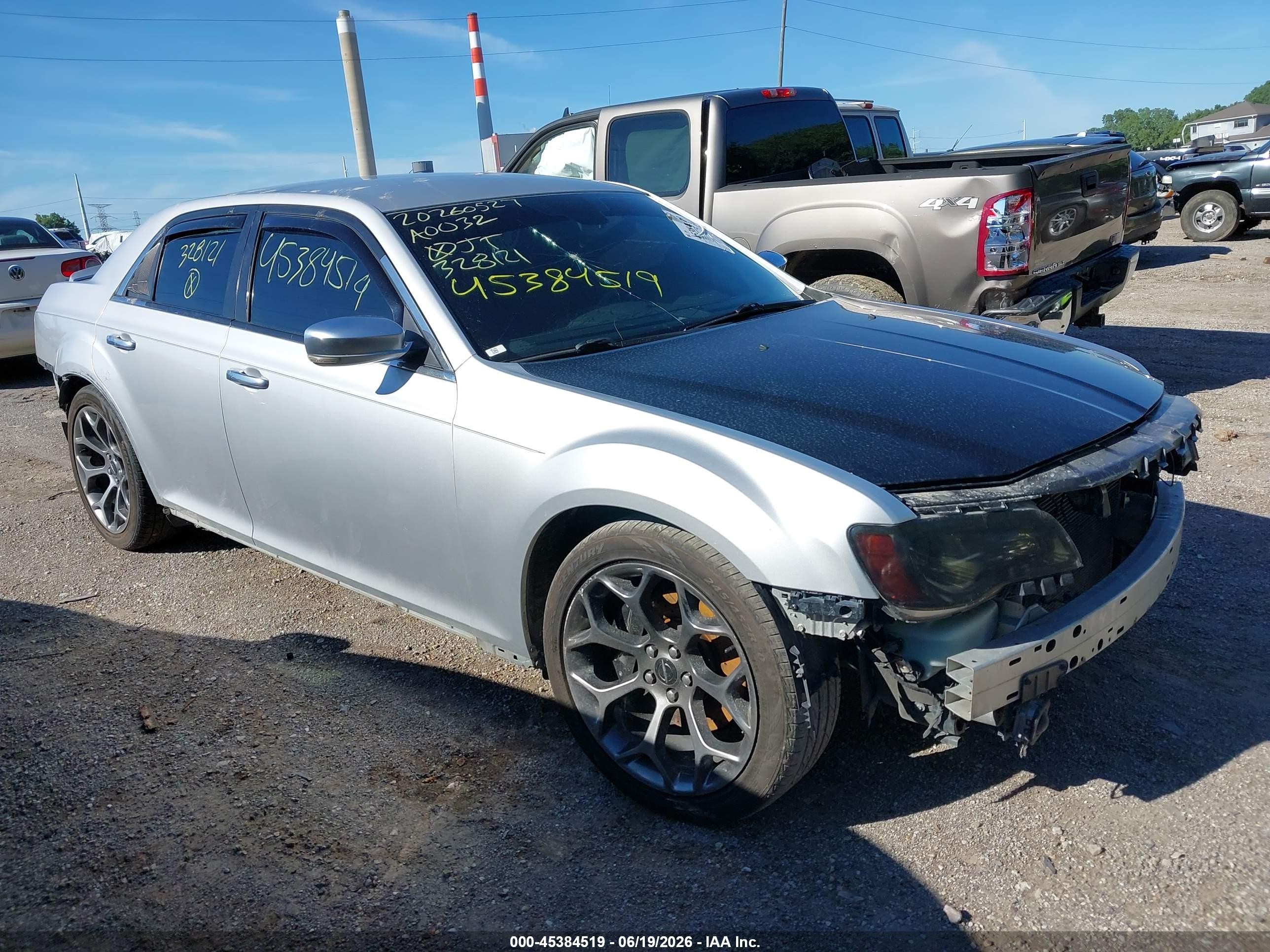 2012 Chrysler 300c VIN 2C3CCAPT7CH238121 IAAI salvage auction — Front End, Salvage (Indiana), sold $1,100 on 2026-09-10 (photo 1)