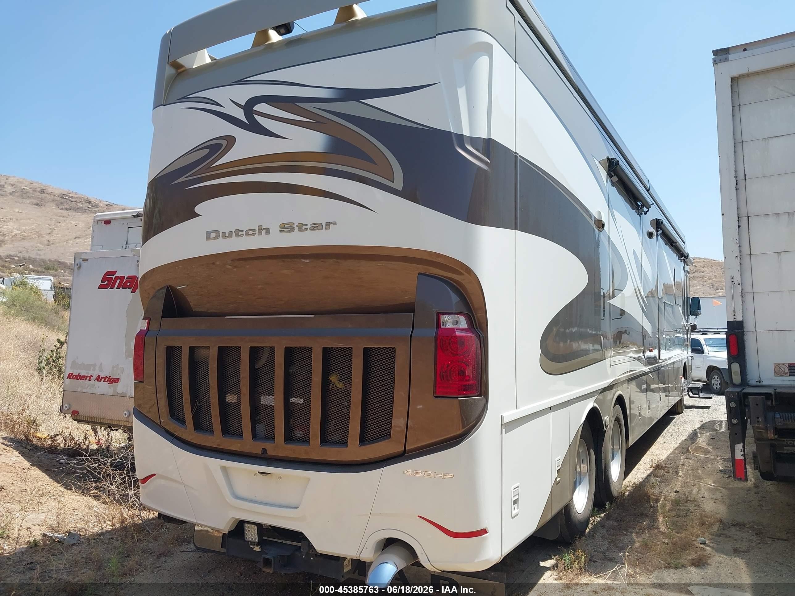 2016 Freightliner Chassis VIN 4UZFCHCY9GCHA9885 IAAI salvage auction — Burn Interior, Salvage (California), sold $18,050 on 2026-08-25 (photo 4)