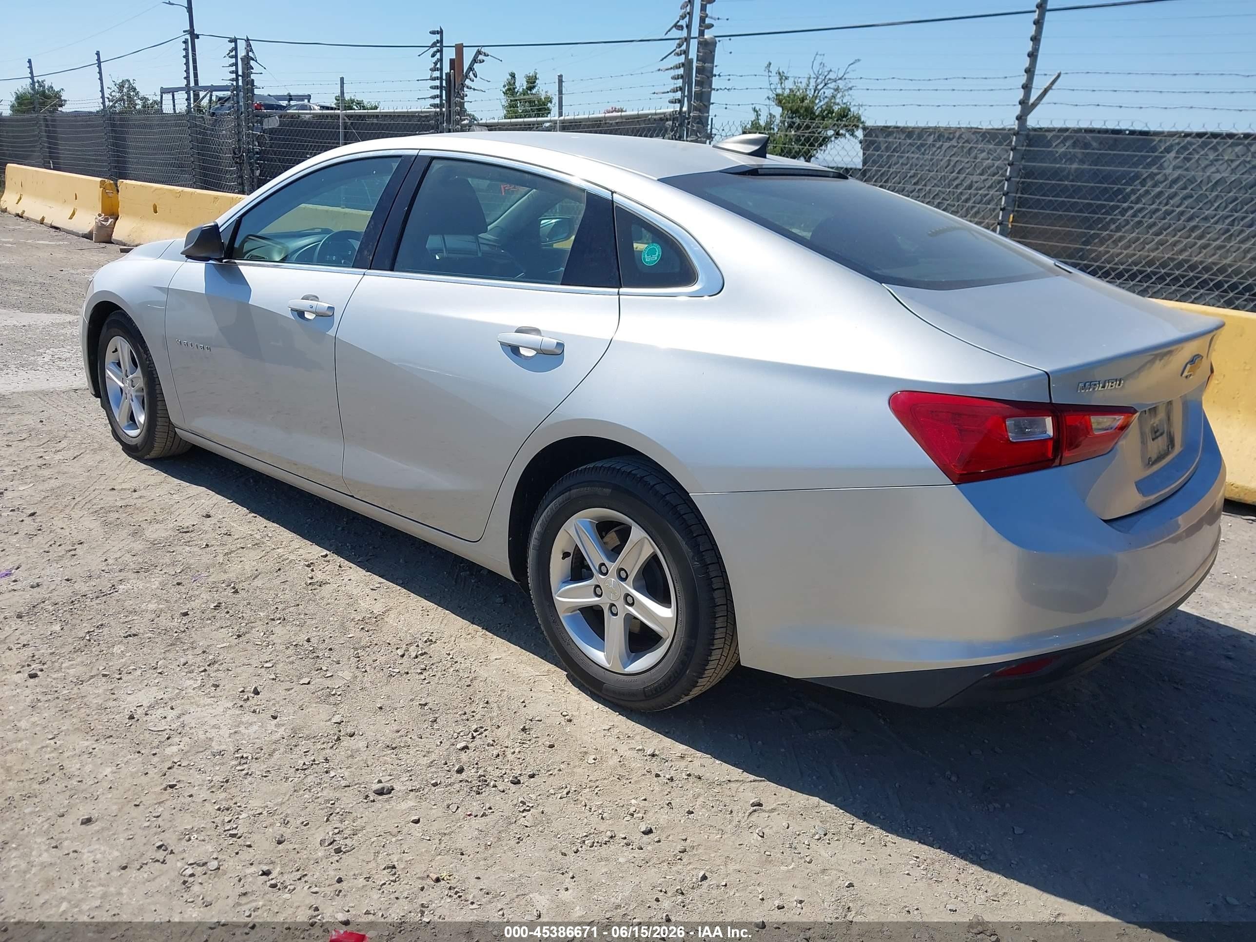 2020 Chevrolet Malibu VIN 1G1ZB5ST9LF154562 IAAI salvage auction — Normal Wear, Clear (California), sold $2,450 on 2026-07-09 (photo 3)