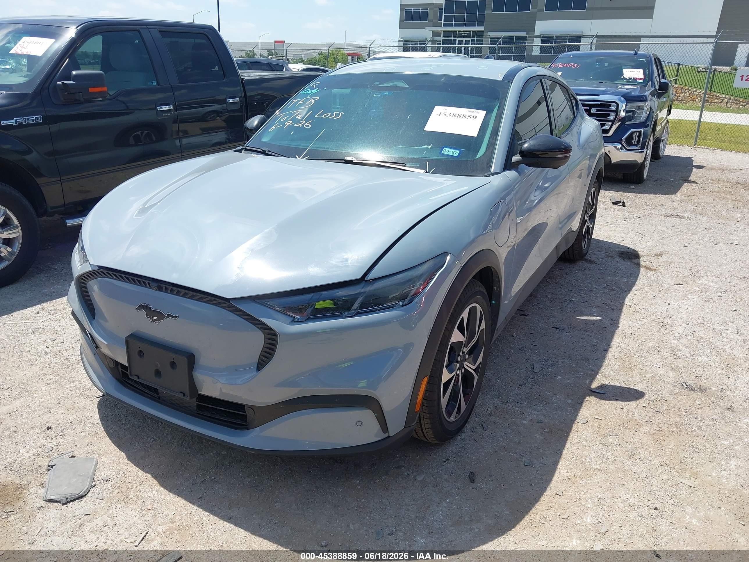 2025 Ford Mustang Mach-E VIN 3FMTK1R43SMA09211 IAAI salvage auction — Hail, Original (Texas), sold $18,050 on 2026-08-25 (photo 2)