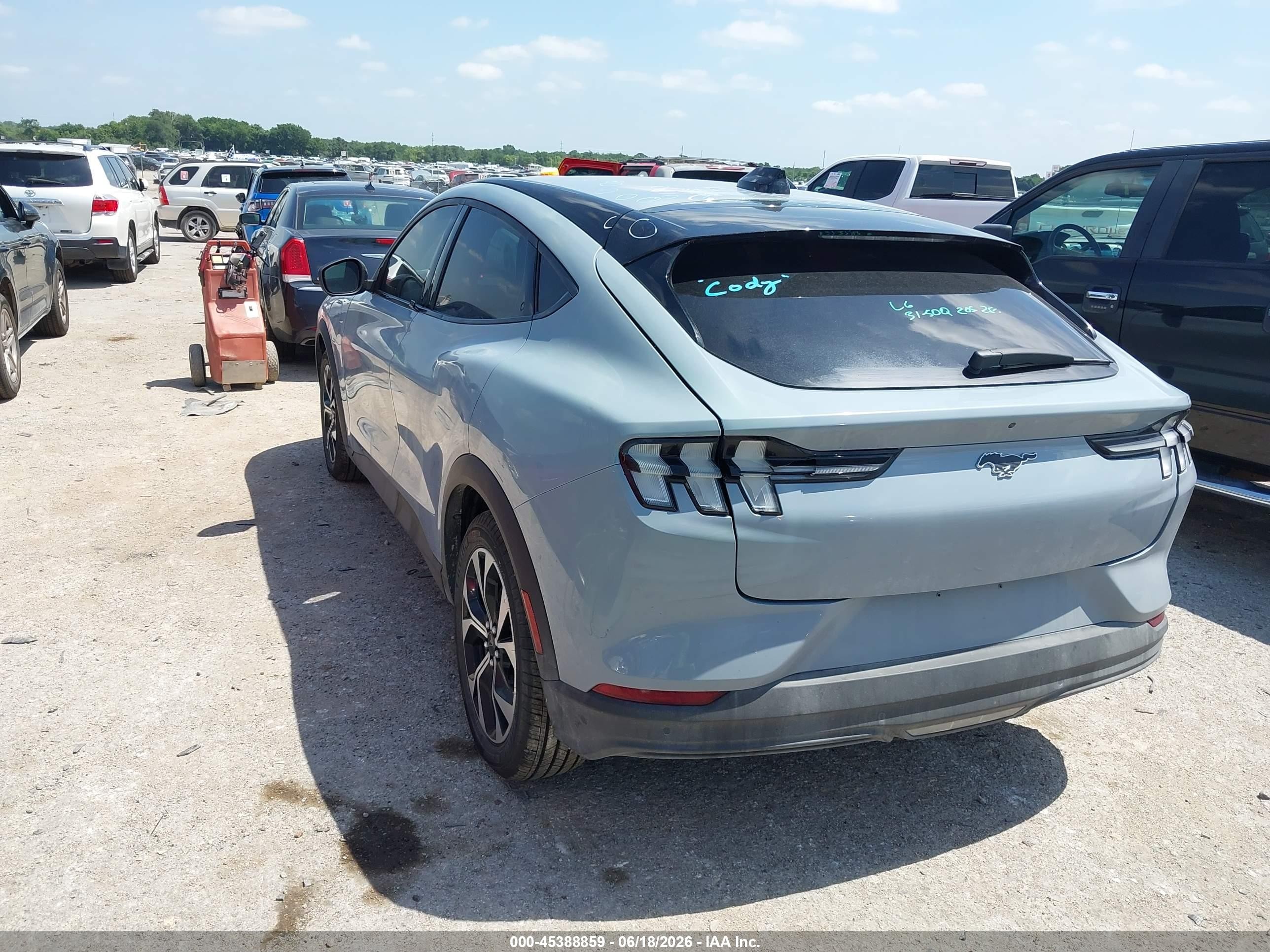 2025 Ford Mustang Mach-E VIN 3FMTK1R43SMA09211 IAAI salvage auction — Hail, Original (Texas), sold $18,050 on 2026-08-25 (photo 3)