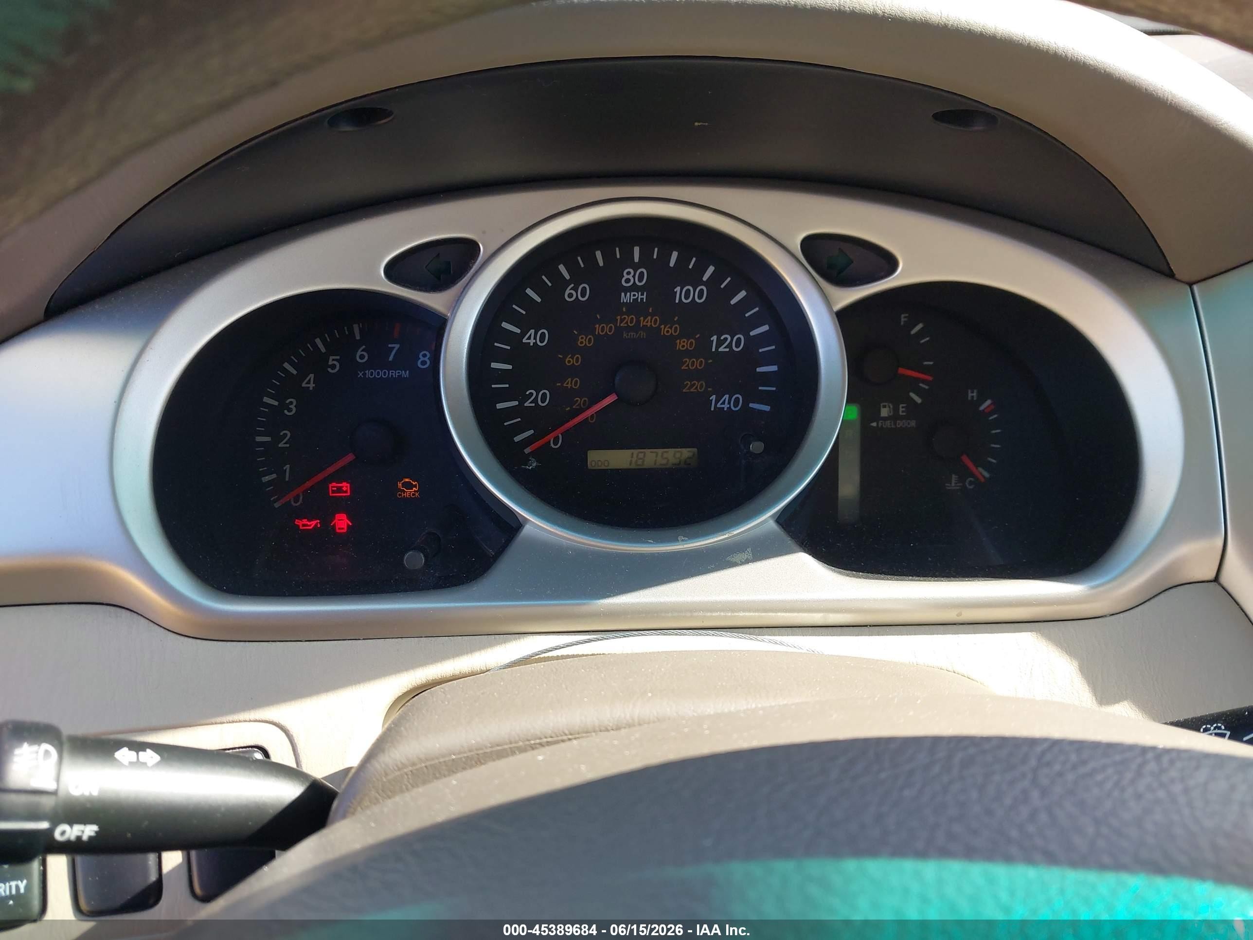 2007 Toyota Highlander VIN JTEGD21A370160661 IAAI salvage auction — Normal Wear, Clear - Dealer Only (California), sold $900 on 2026-07-09 (photo 7)