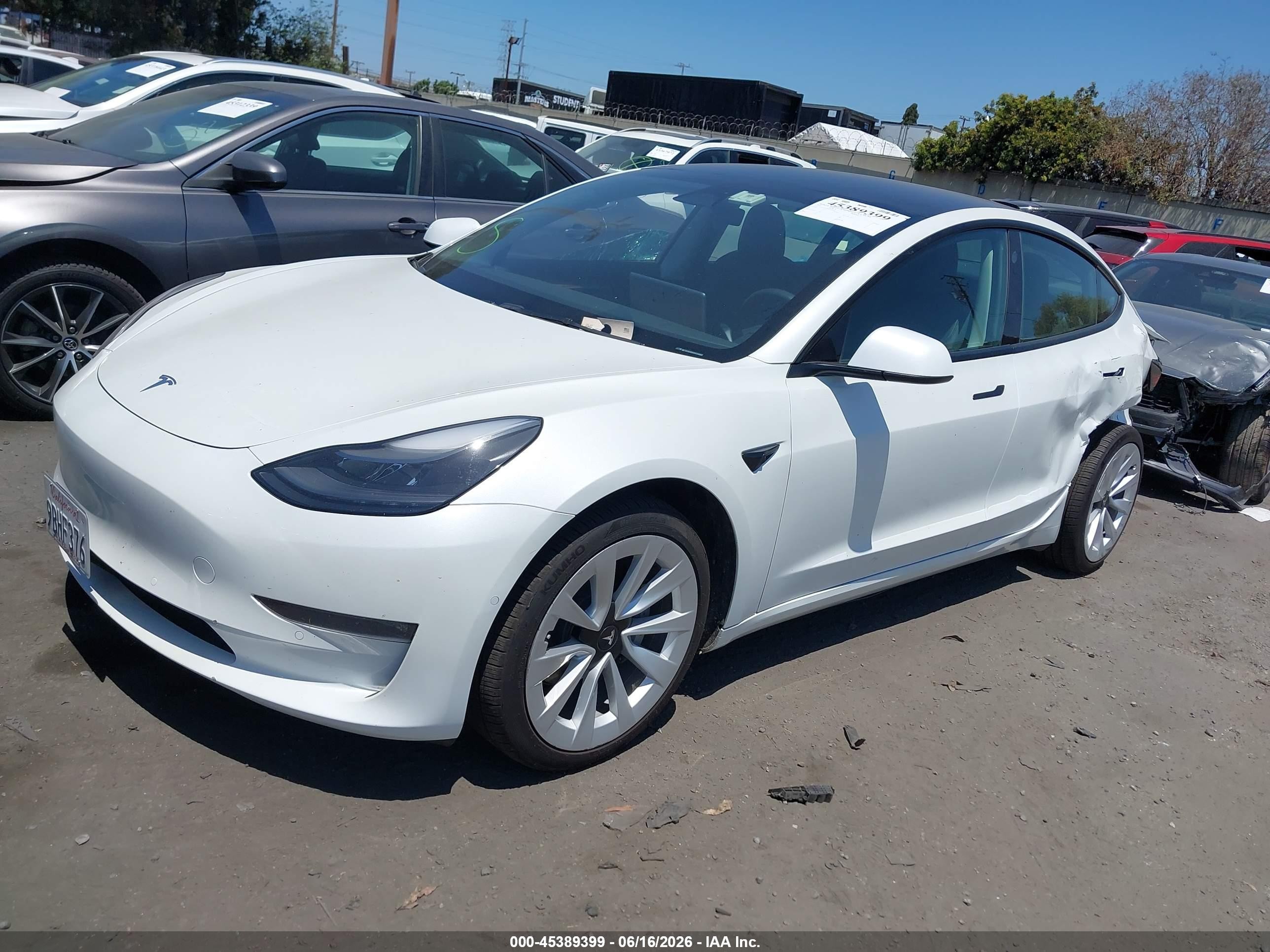 2022 Tesla Model 3 VIN 5YJ3E1EBXNF246660 IAAI salvage auction — Rear End, Salvage Certificate (California), sold $6,600 on 2026-07-12 (photo 2)