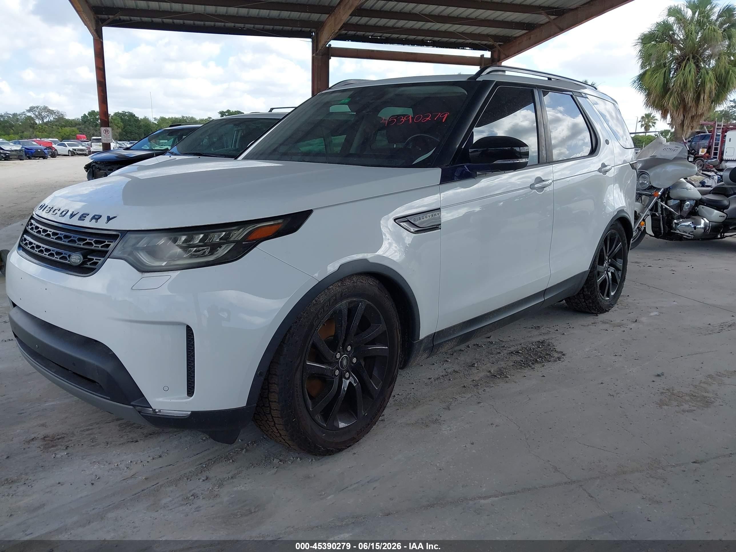 2018 Land Rover Discovery VIN SALRR2RK3JA078533 IAAI salvage auction — Normal Wear, Clear (Florida), sold $5,675 on 2026-06-30 (photo 2)