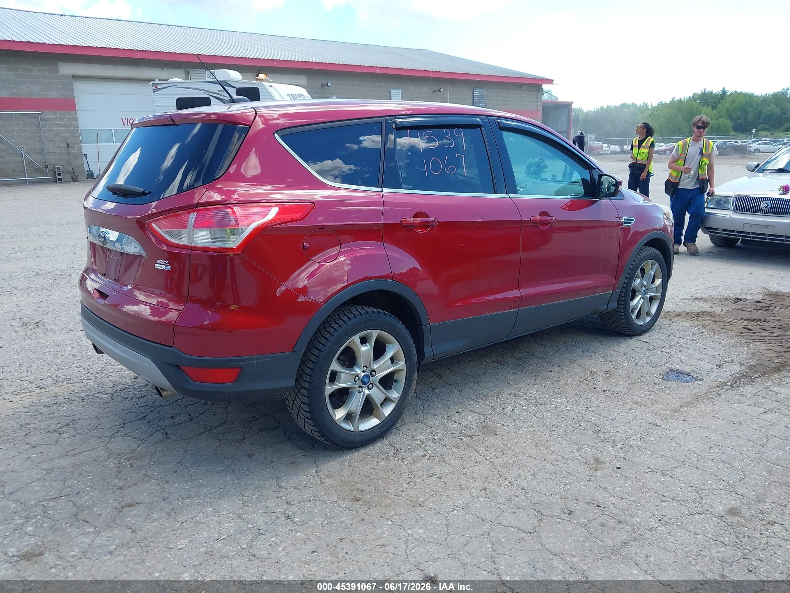 2013 Ford Escape VIN 1FMCU9HX9DUA45259 IAAI salvage auction — Normal Wear, Original (Maine), sold $700 on 2026-07-12 (photo 4)