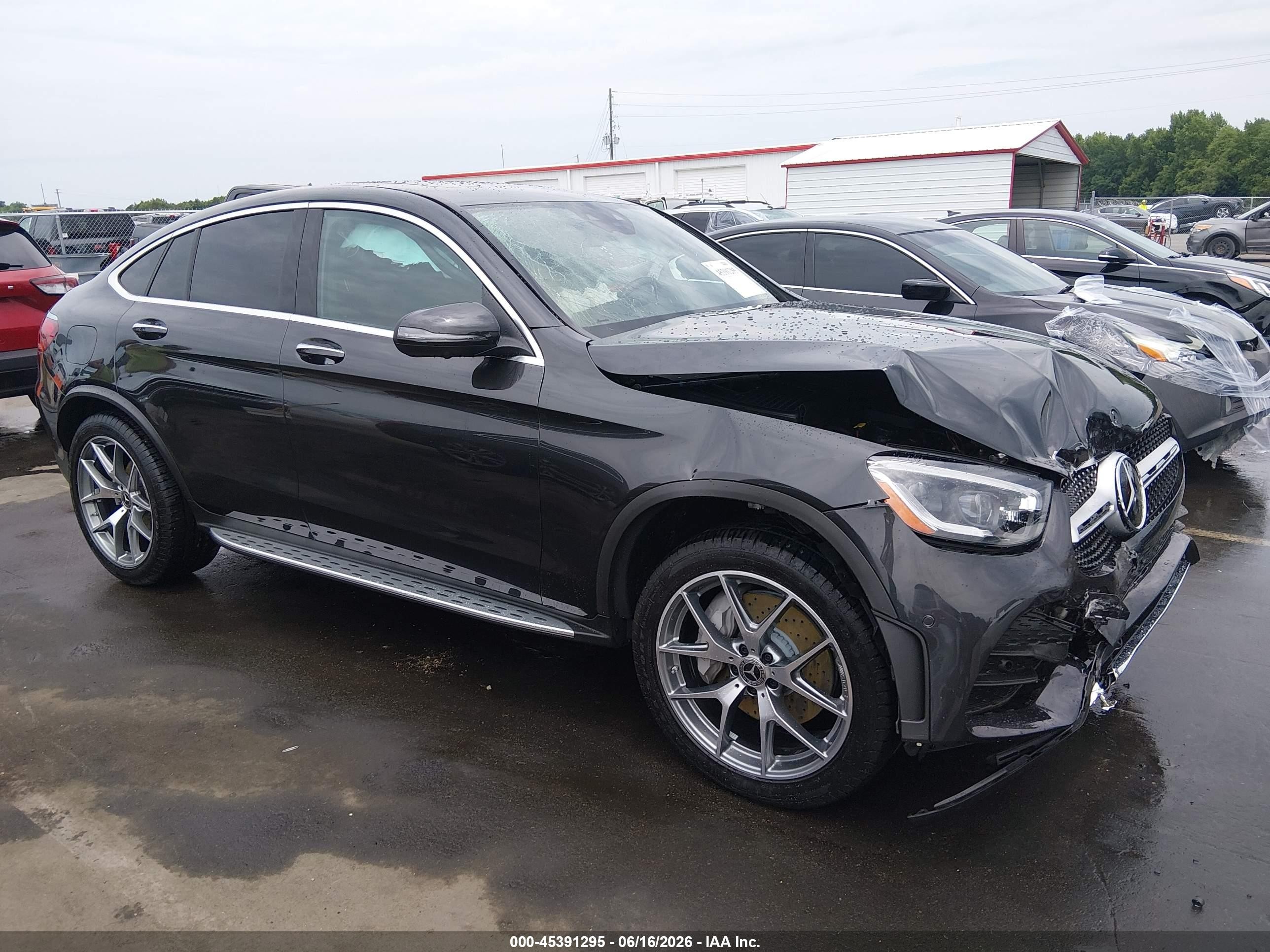 2023 Mercedes-Benz GLC-Class VIN W1N0J8EB9PG139110 — IAAI salvage auction photo