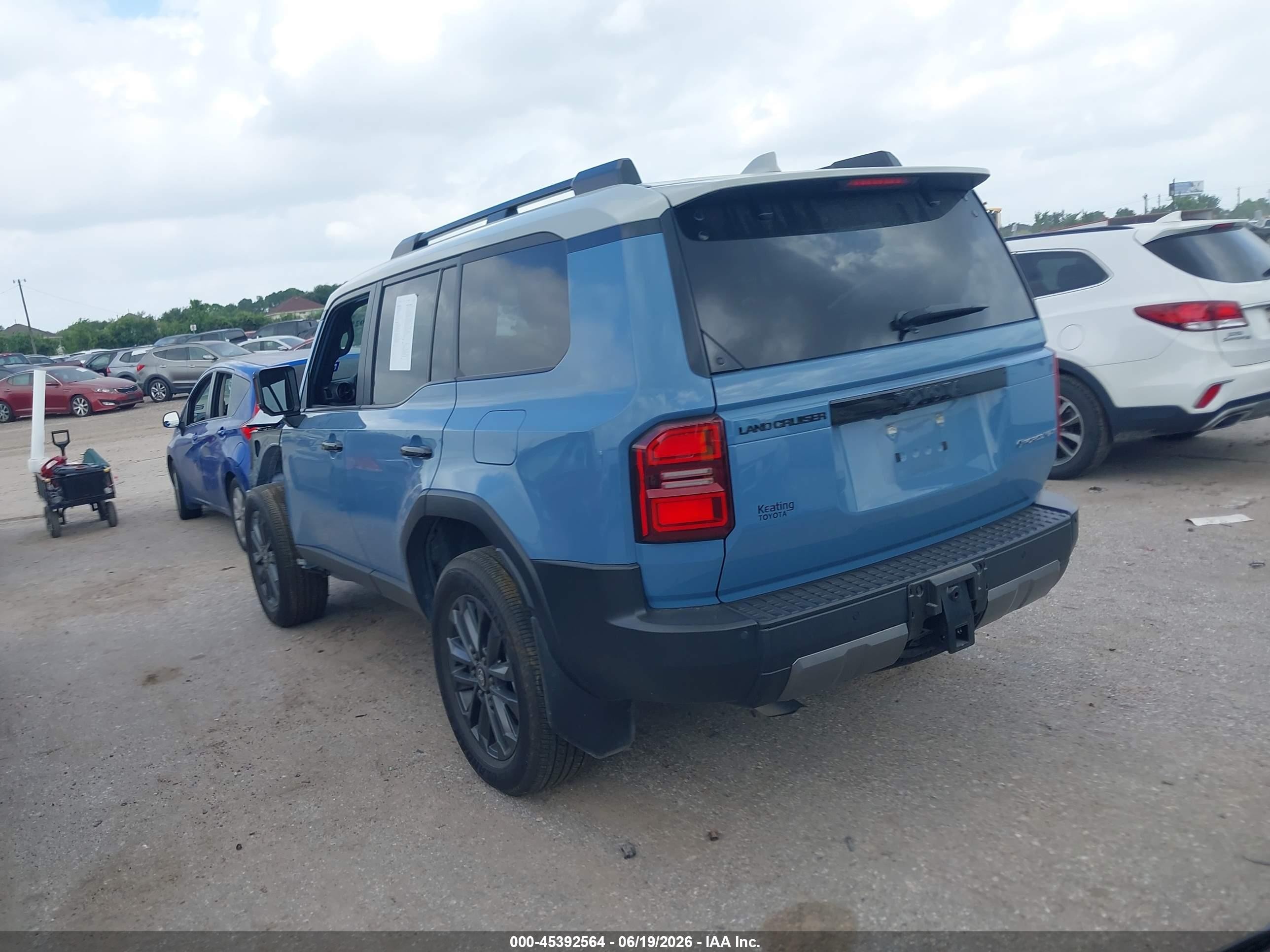2025 Toyota Land cruiser VIN JTEABFAJ6SK037081 IAAI salvage auction — Front End, Salvage (Texas), sold $34,750 on 2026-08-06 (photo 3)