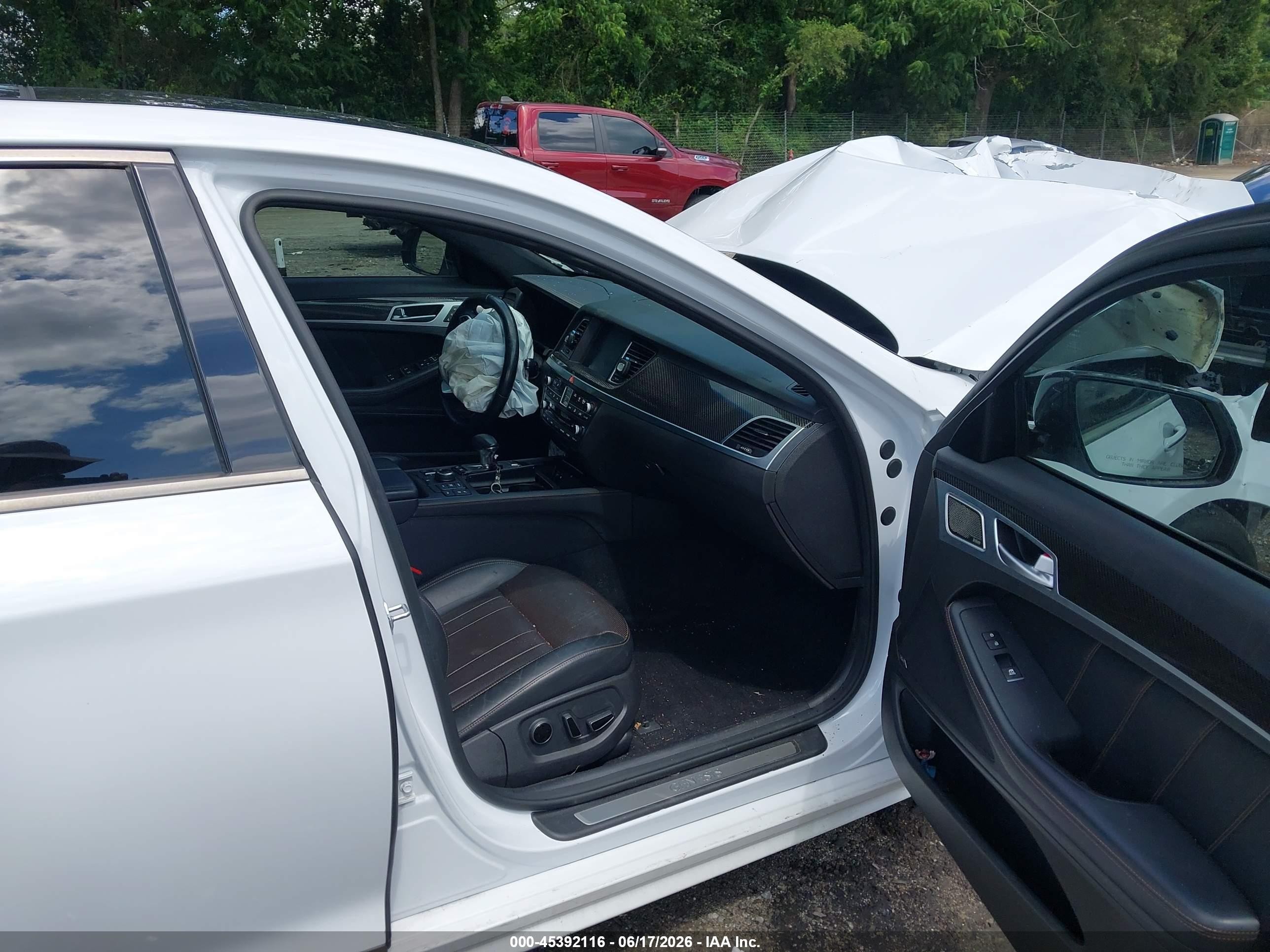 2018 Genesis G80 VIN KMHGN4JBXJU241755 IAAI salvage auction — Transmission Damage, Salvage (Georgia), sold $1,900 on 2026-09-11 (photo 5)