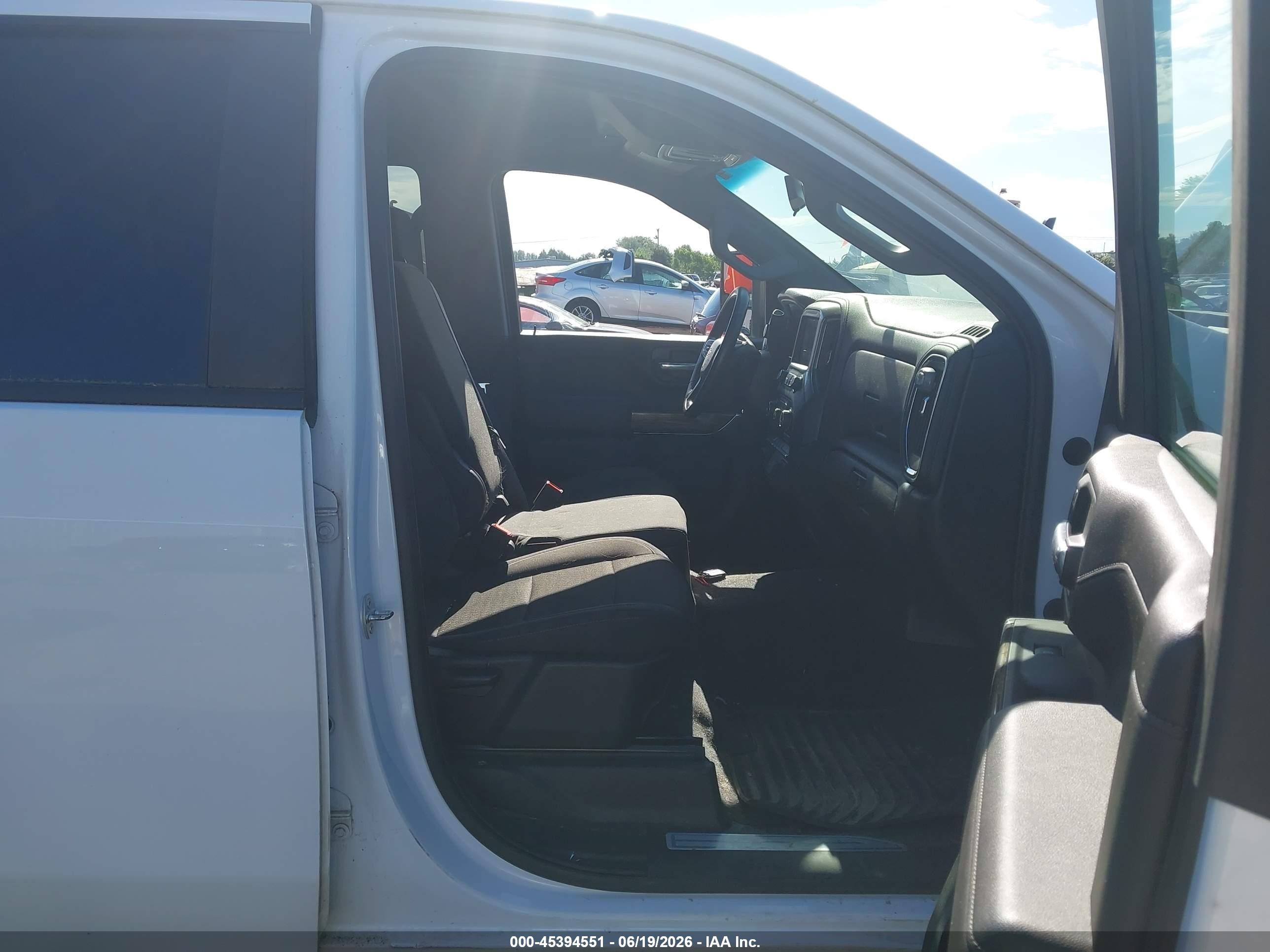 2021 Chevrolet Silverado 2500 VIN 1GC5WNE75MF126493 IAAI salvage auction — Front End, Clear (Oregon), sold $7,200 on 2026-07-09 (photo 5)