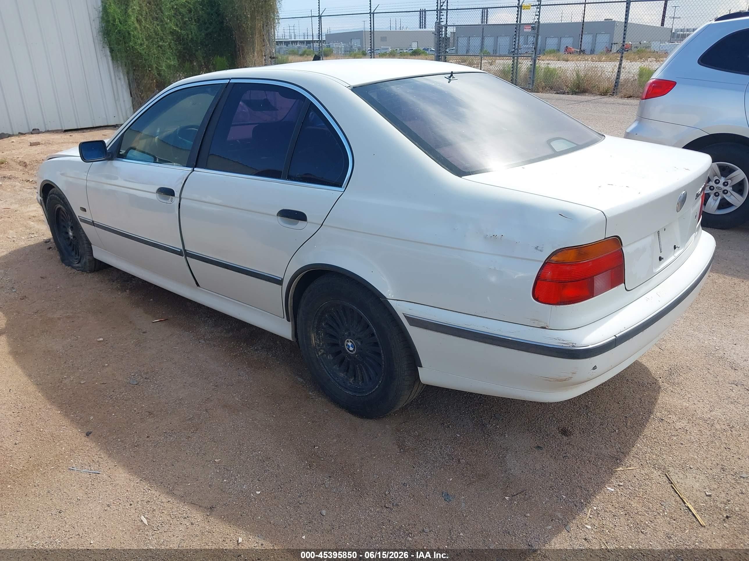 2000 BMW 5 Series VIN WBADN6349YGM65753 IAAI salvage auction — Normal Wear, Clear-Dealer Only (Arizona), sold $225 on 2026-07-02 (photo 3)