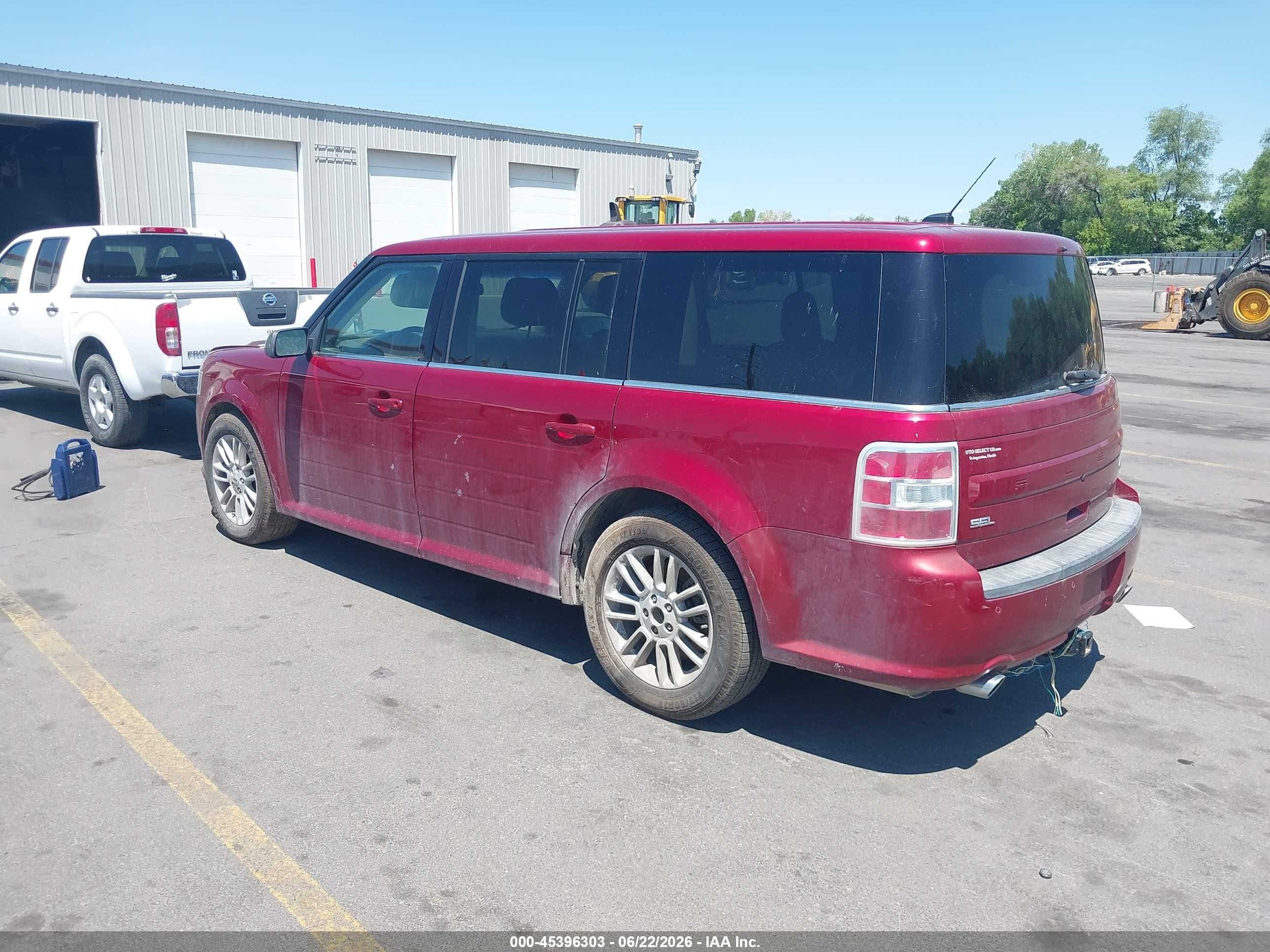 2014 Ford Flex VIN 2FMGK5C80EBD10576 IAAI salvage auction — Normal Wear, Clear (Idaho), sold $350 on 2026-07-02 (photo 3)