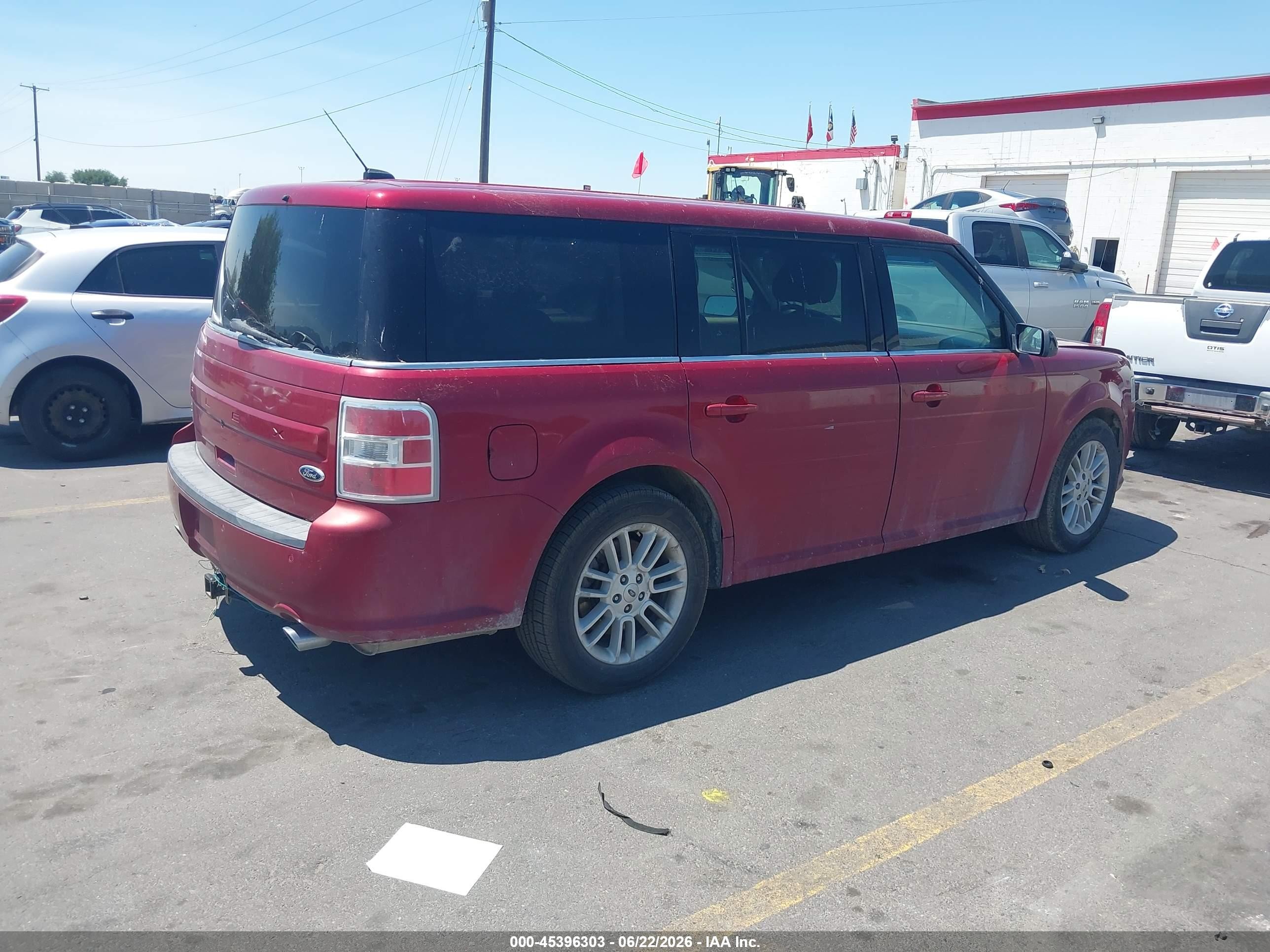 2014 Ford Flex VIN 2FMGK5C80EBD10576 IAAI salvage auction — Normal Wear, Clear (Idaho), sold $350 on 2026-07-02 (photo 4)