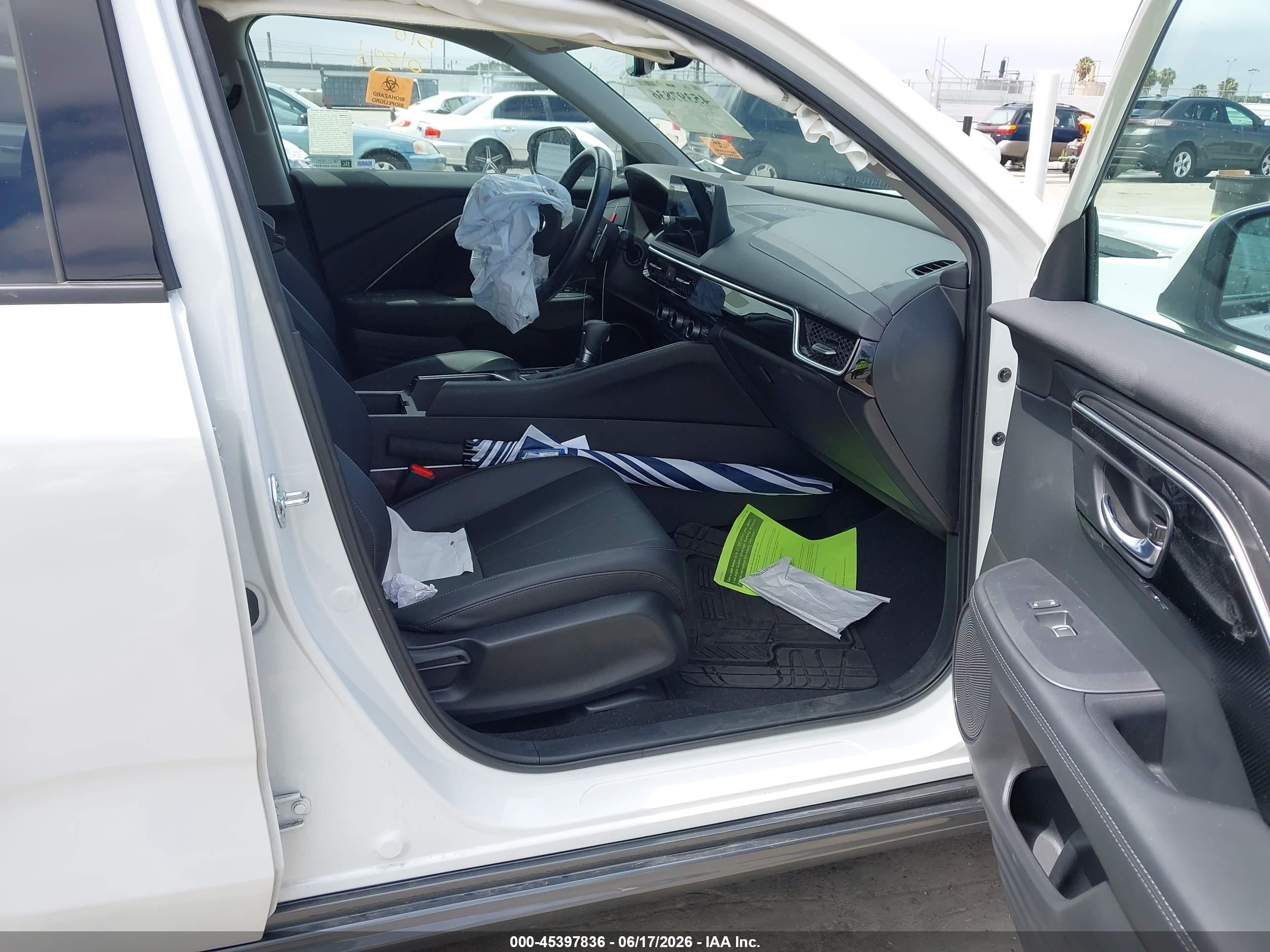 2025 Acura ADX VIN 3HDSA1H39SM704237 IAAI salvage auction — Biohazard/Chemical, Salvage (California), sold $7,600 on 2026-09-19 (photo 5)