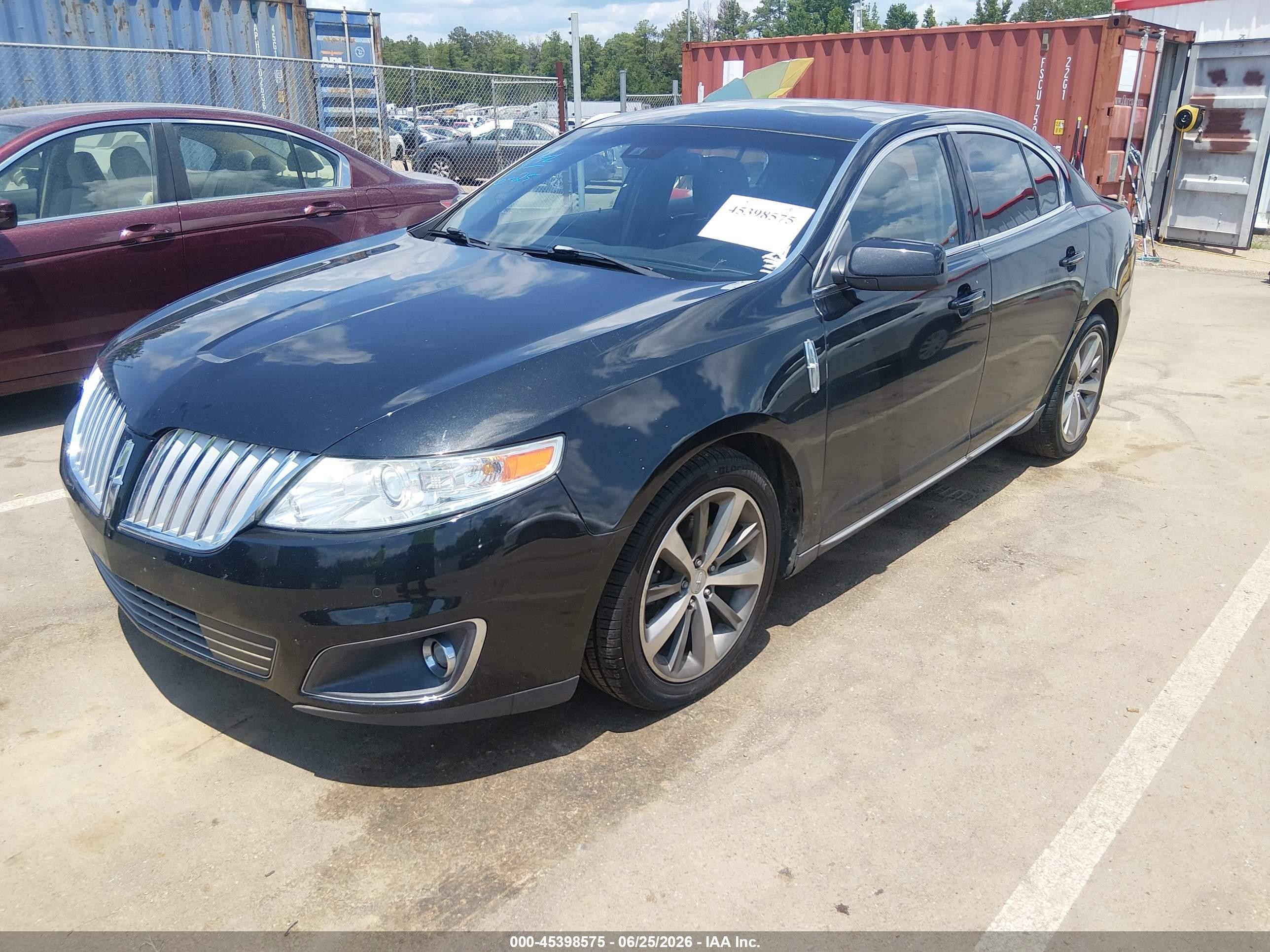 2011 Lincoln Mks VIN 1LNHL9DRXBG606824 IAAI salvage auction — Rear End, Salvage (Mississippi), sold $1,300 on 2026-09-23 (photo 2)