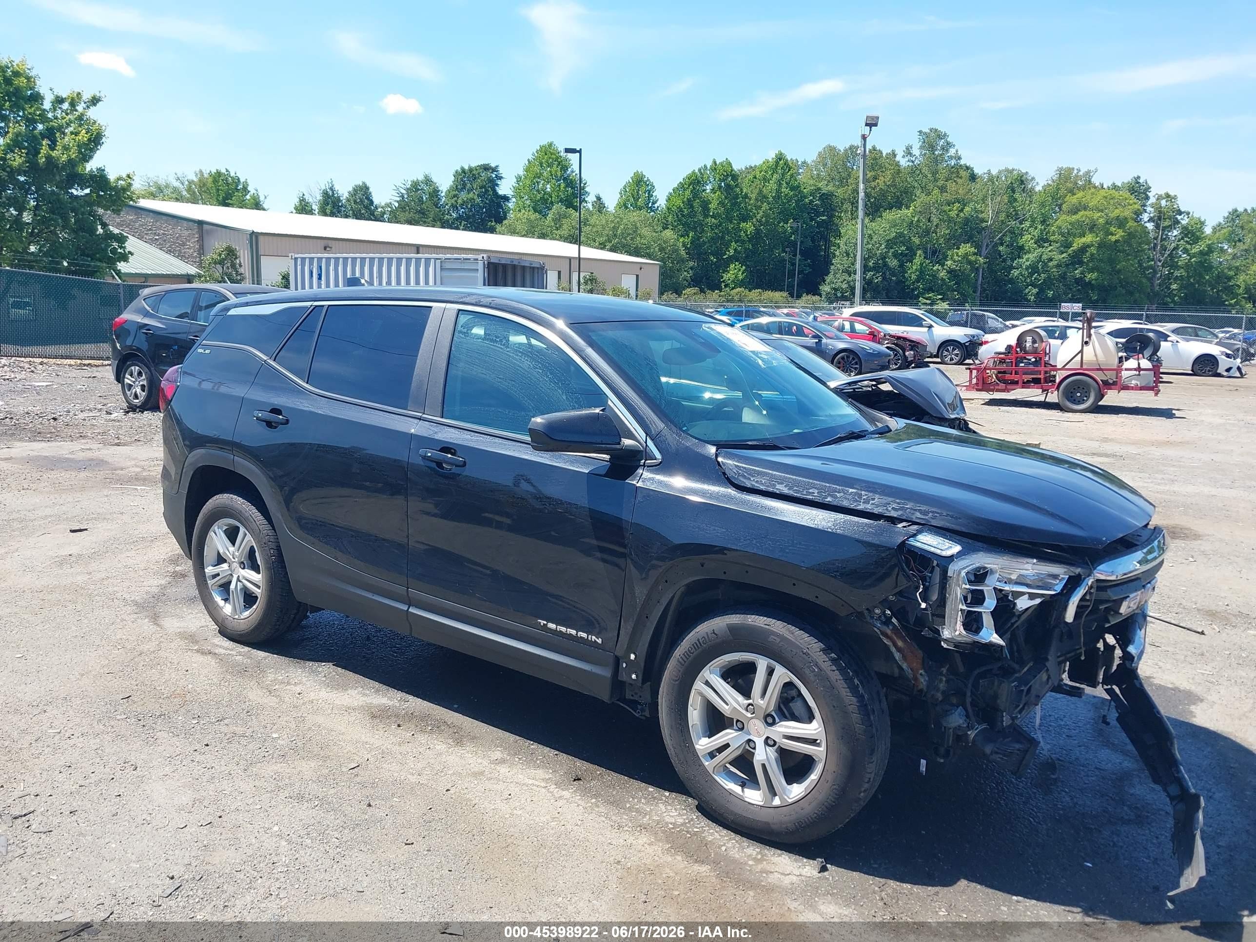 2024 GMC Terrain VIN 3GKALTEG0RL352843 — IAAI salvage auction photo