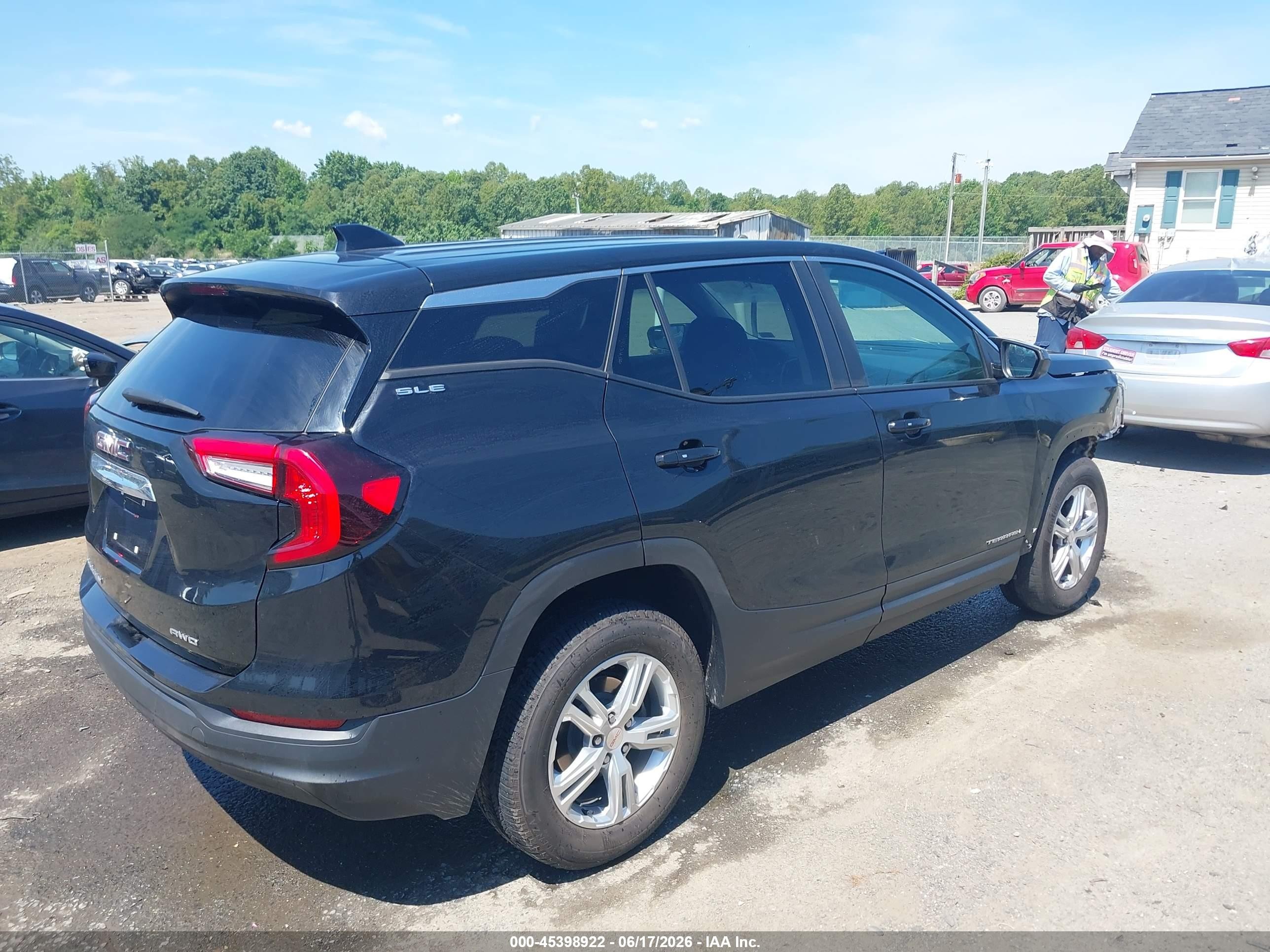 2024 Gmc Terrain VIN 3GKALTEG0RL352843 IAAI salvage auction — Front End, Salvage (Virginia), sold $7,300 on 2026-09-12 (photo 4)