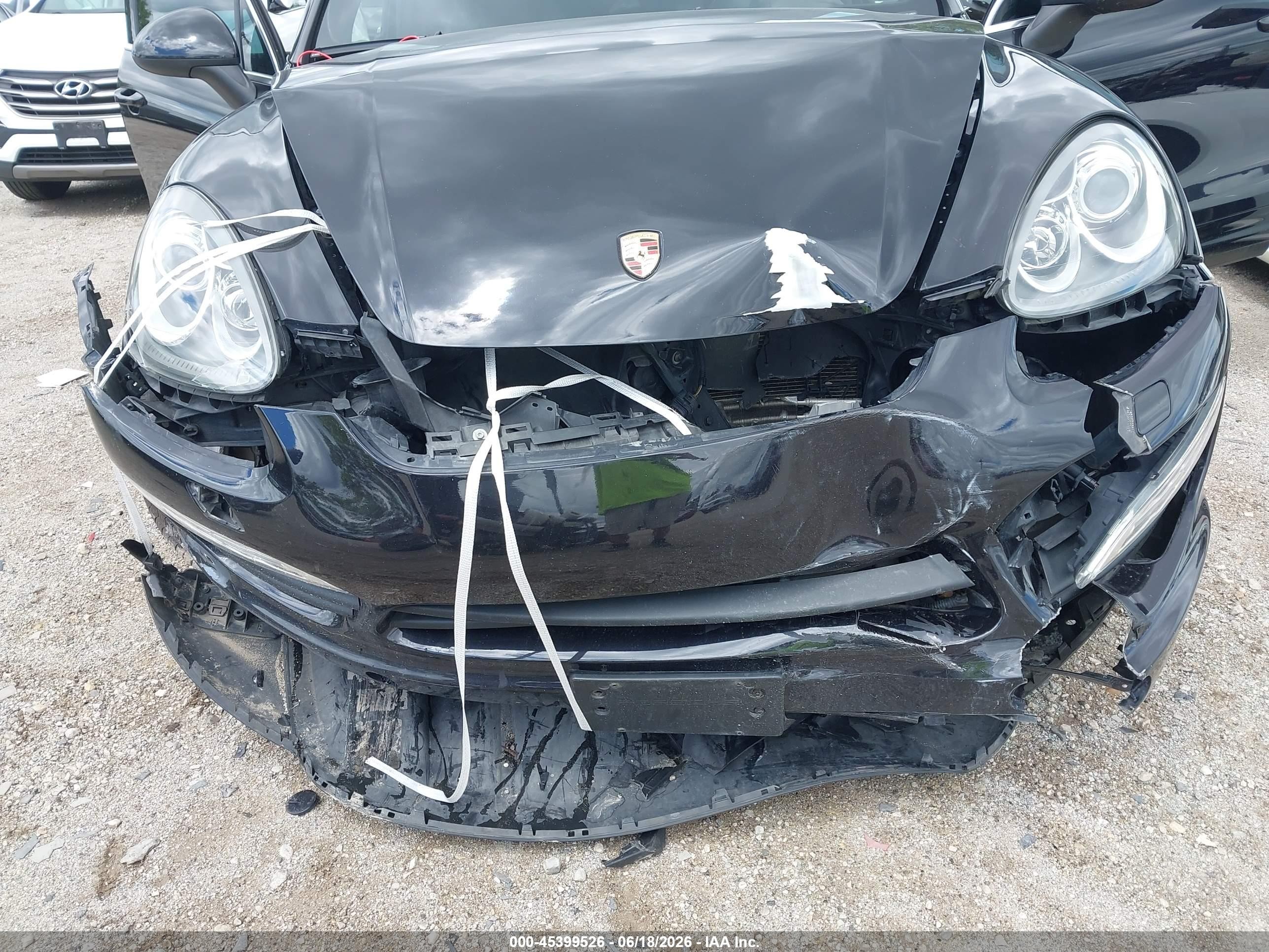 2011 Porsche Cayenne VIN WP1AB2A24BLA46392 IAAI salvage auction — Normal Wear, Clear (Illinois), sold $1,800 on 2026-07-05 (photo 6)
