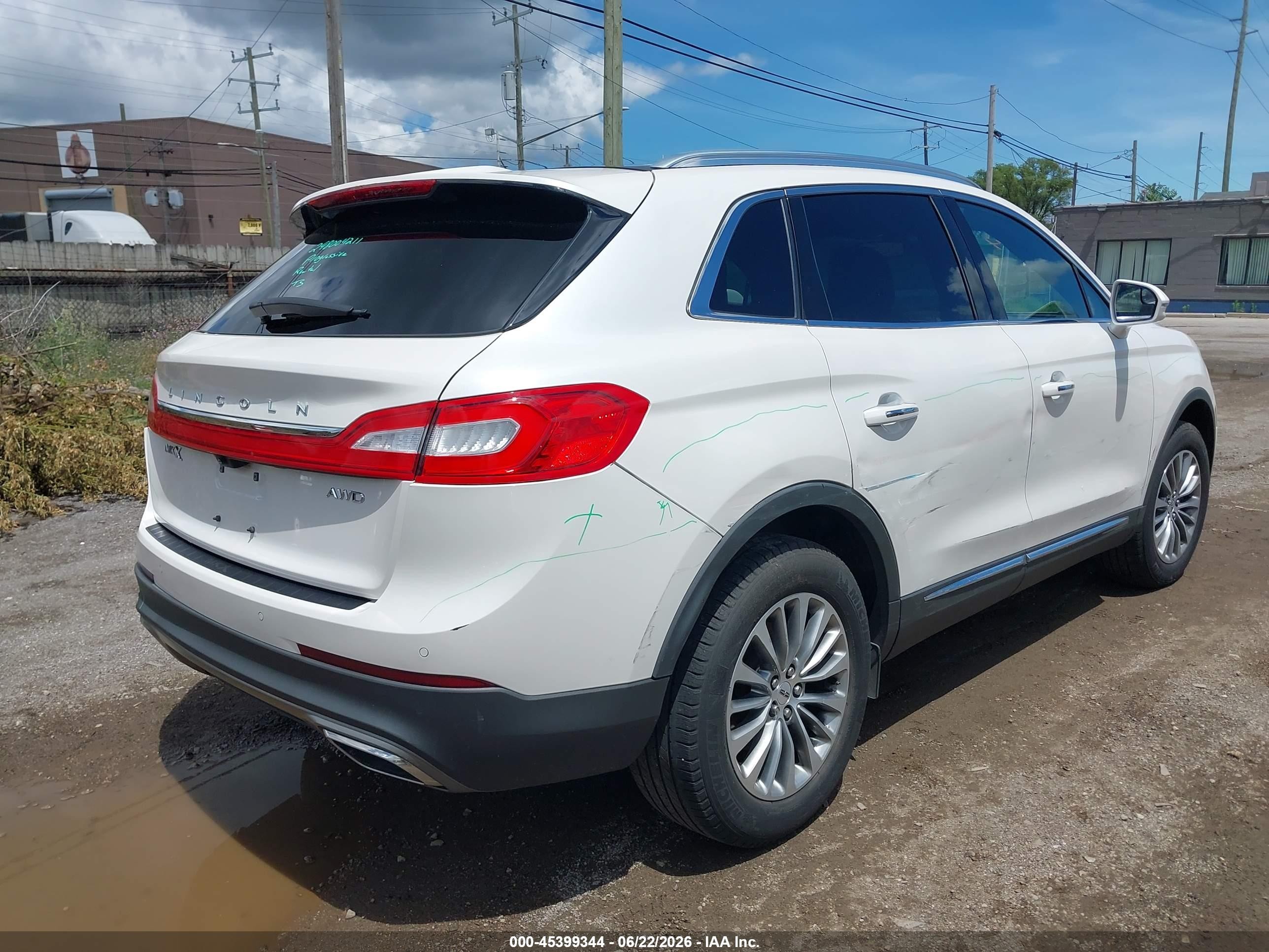 2018 Lincoln Mkx VIN 2LMPJ8KR4JBL49717 IAAI salvage auction — Front & Rear, Clear (Michigan), sold $4,550 on 2026-09-06 (photo 4)