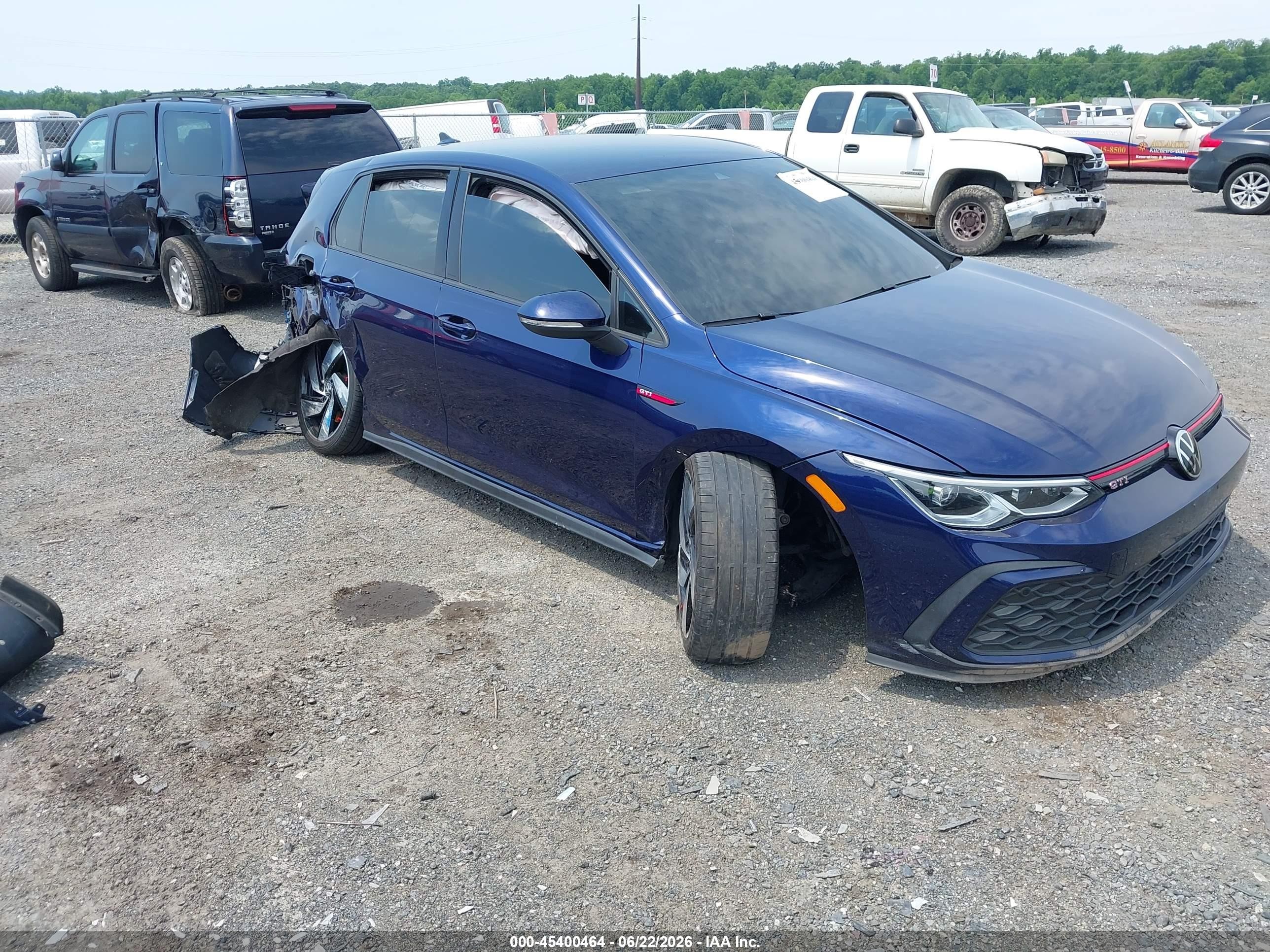 2024 Volkswagen Golf VIN WVWGA7CD6RW142477 — IAAI salvage auction photo