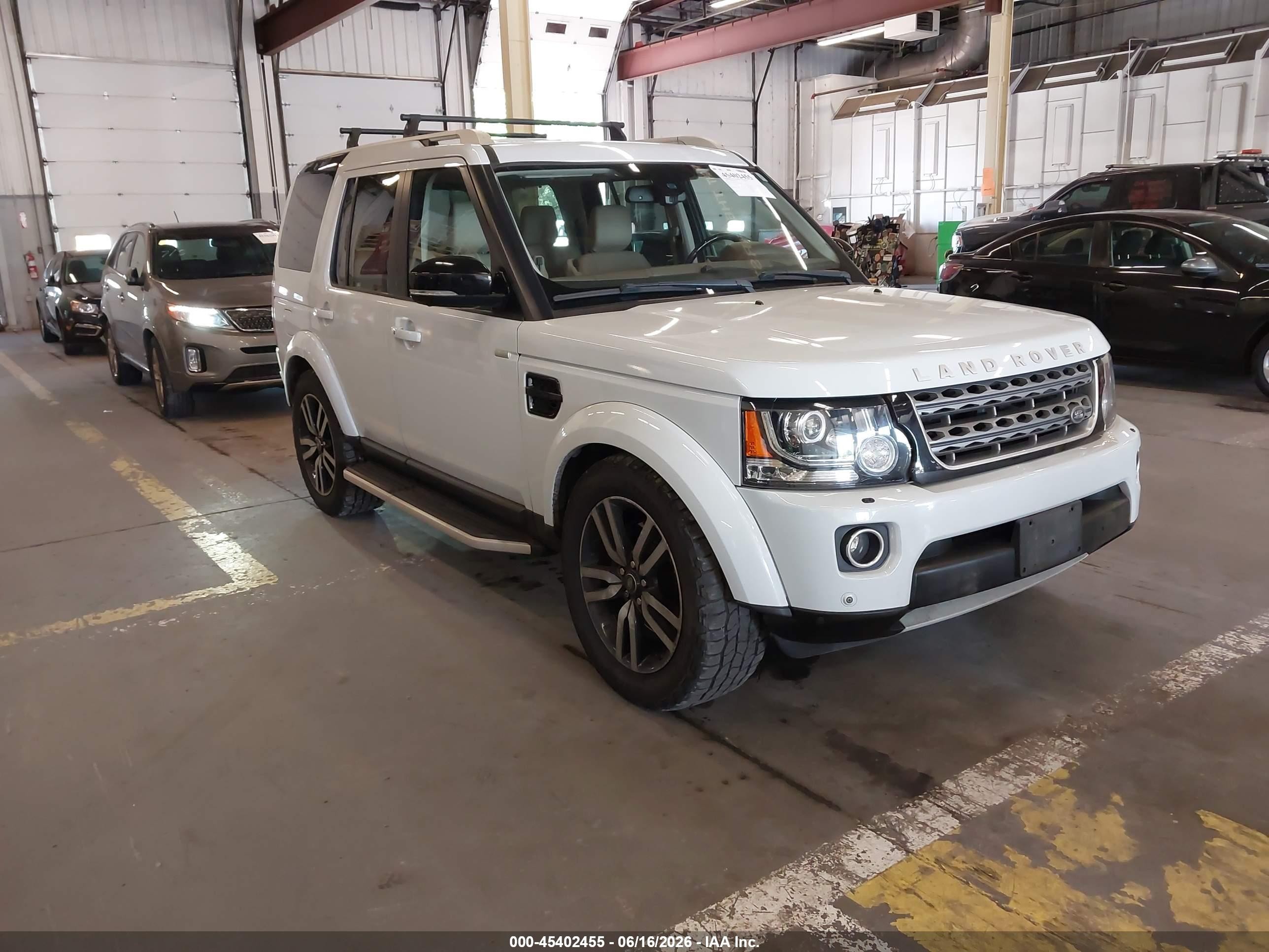 2016 Land Rover LR4 VIN SALAK2V61GA810659 — IAAI salvage auction photo