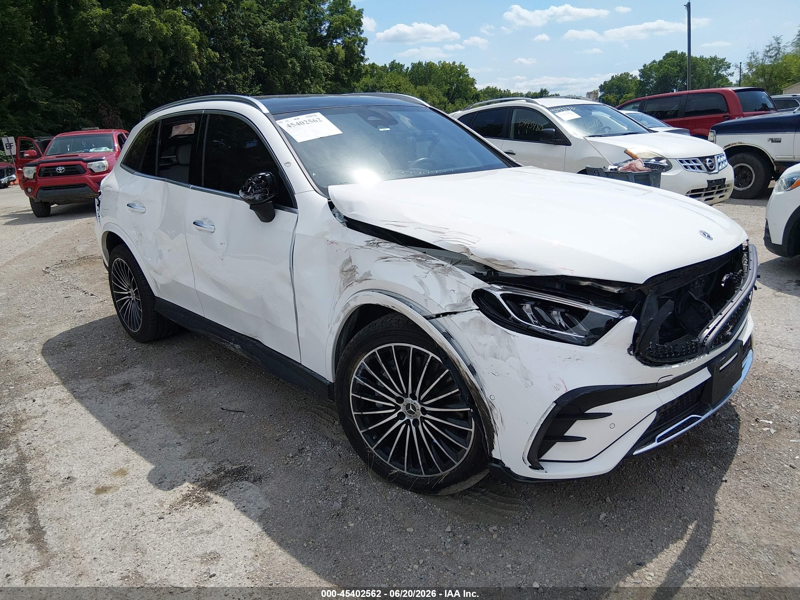 2025 Mercedes-Benz GLC-Class VIN W1NKM4HB7SF277425 — IAAI salvage auction photo