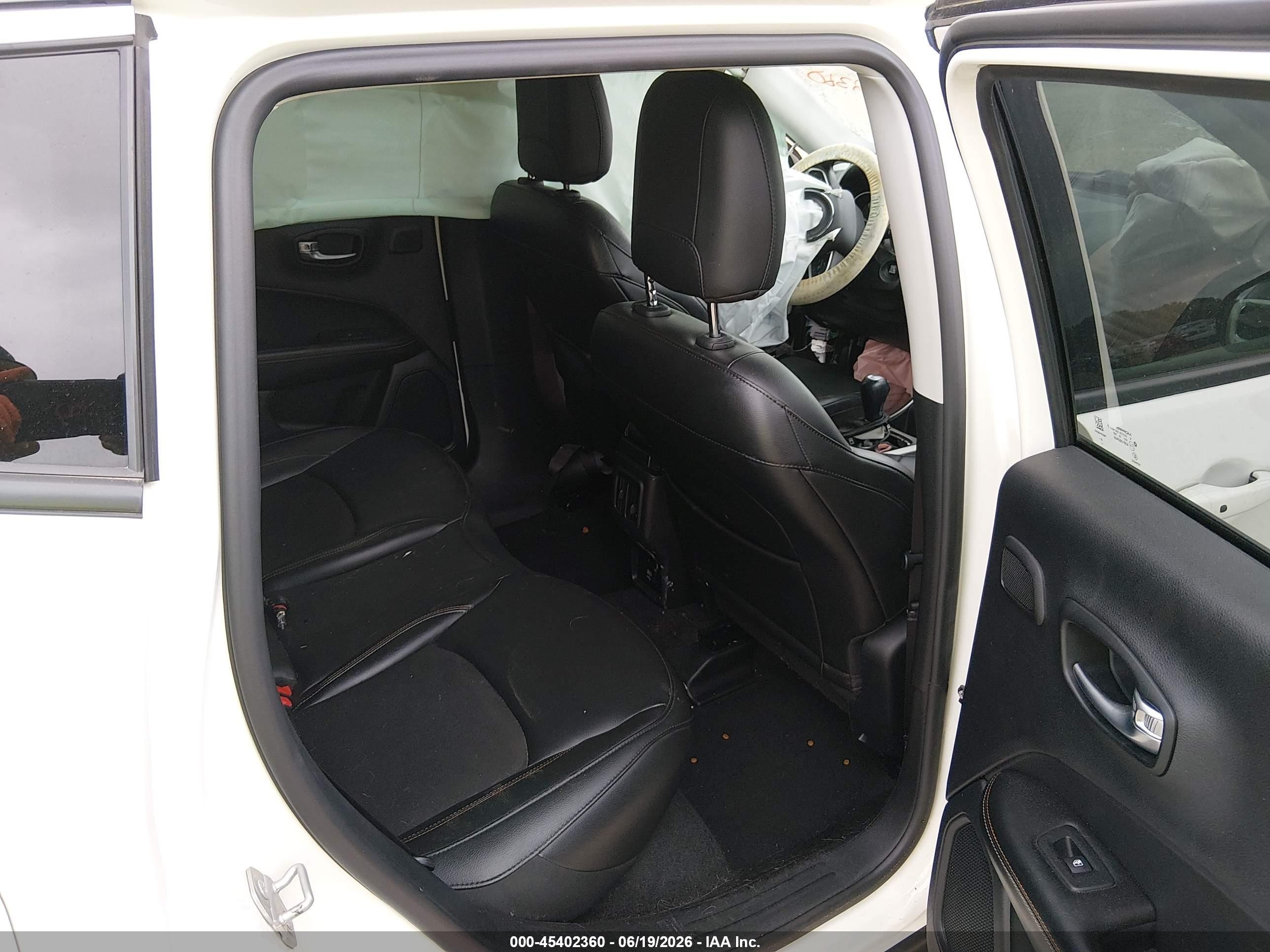 2021 Jeep Compass VIN 3C4NJCBB8MT592193 IAAI salvage auction — Side, Salvage (Louisiana), sold $1,200 on 2026-09-05 (photo 8)