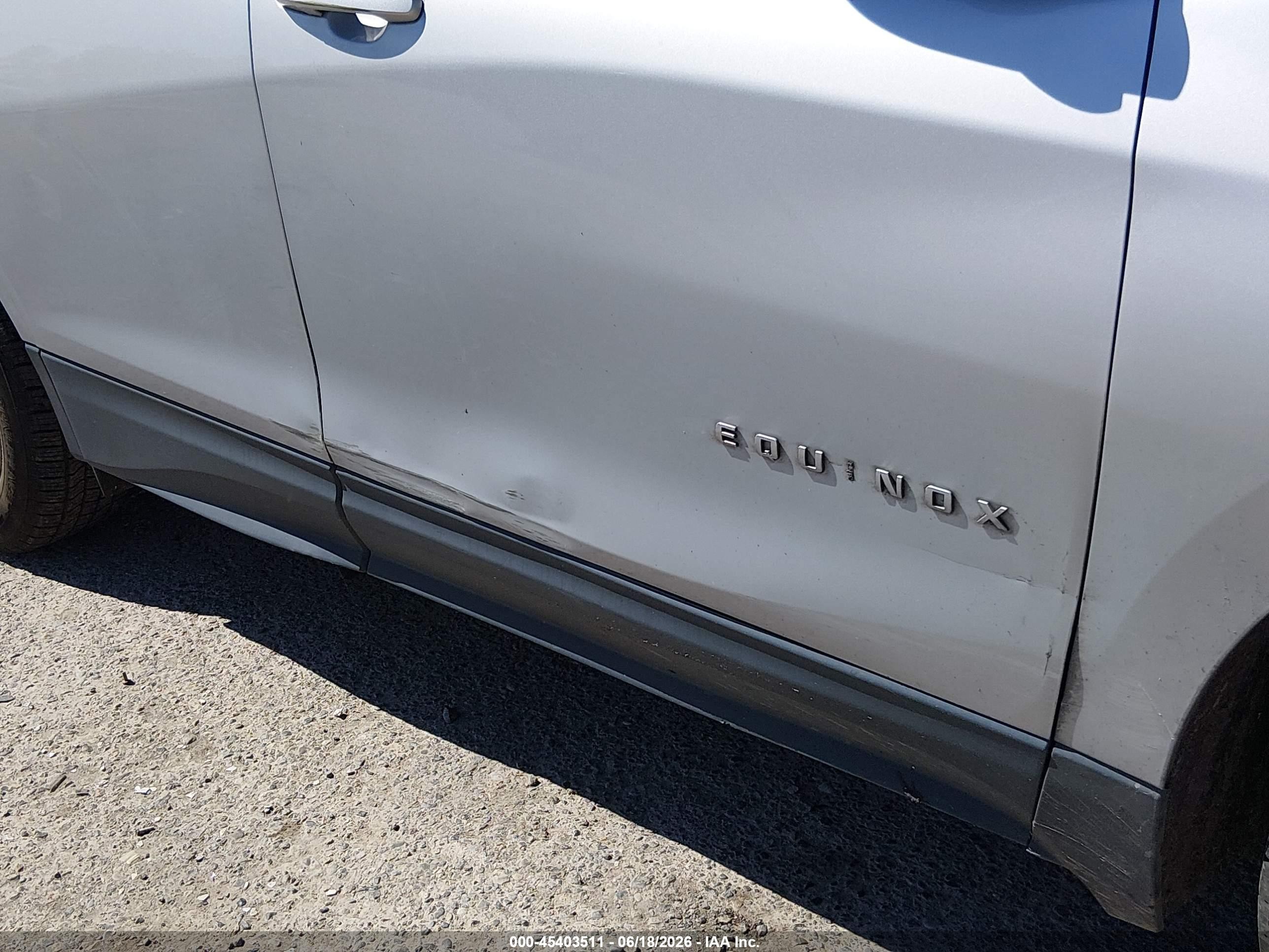 2020 Chevrolet Equinox VIN 2GNAXSEV5L6135249 IAAI salvage auction — Side, Bill Of Sale (Washington), sold $3,500 on 2026-07-11 (photo 6)