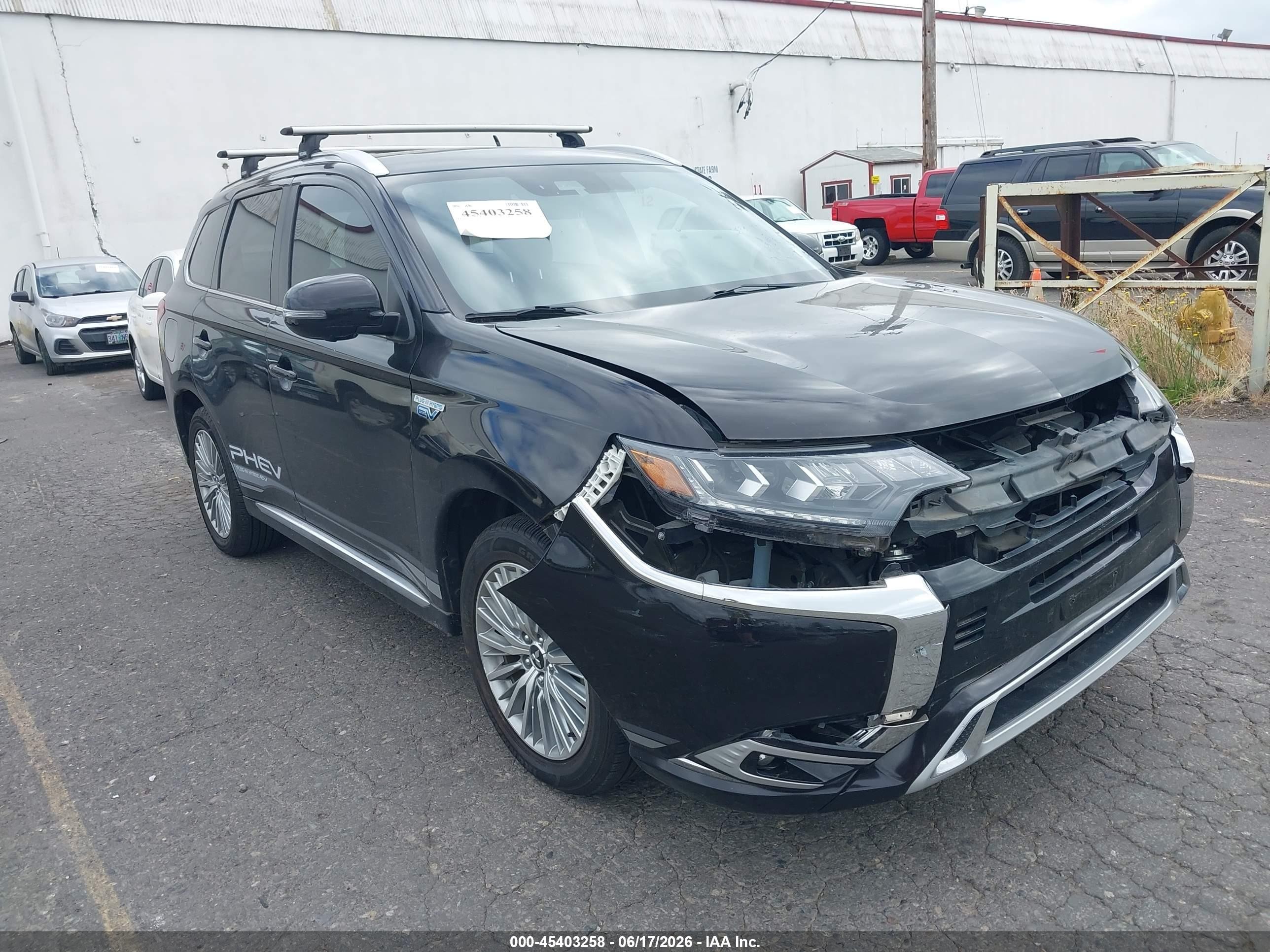 2019 Mitsubishi Outlander VIN JA4J24A55KZ052300 — IAAI salvage auction photo