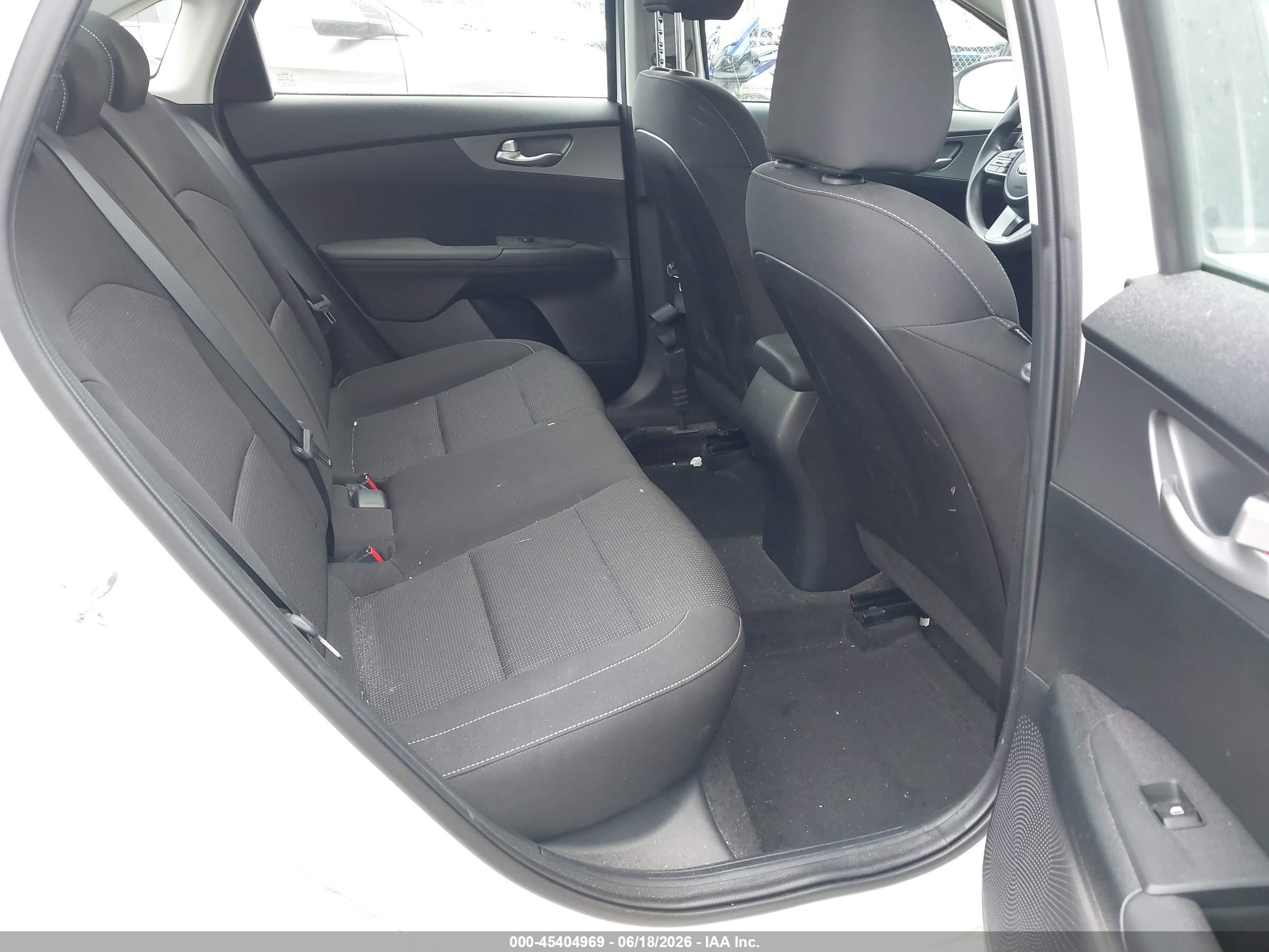 2020 Kia Forte VIN 3KPF24ADXLE186249 IAAI salvage auction — Rear End, Salvage (New Jersey), sold $4,375 on 2026-09-12 (photo 8)