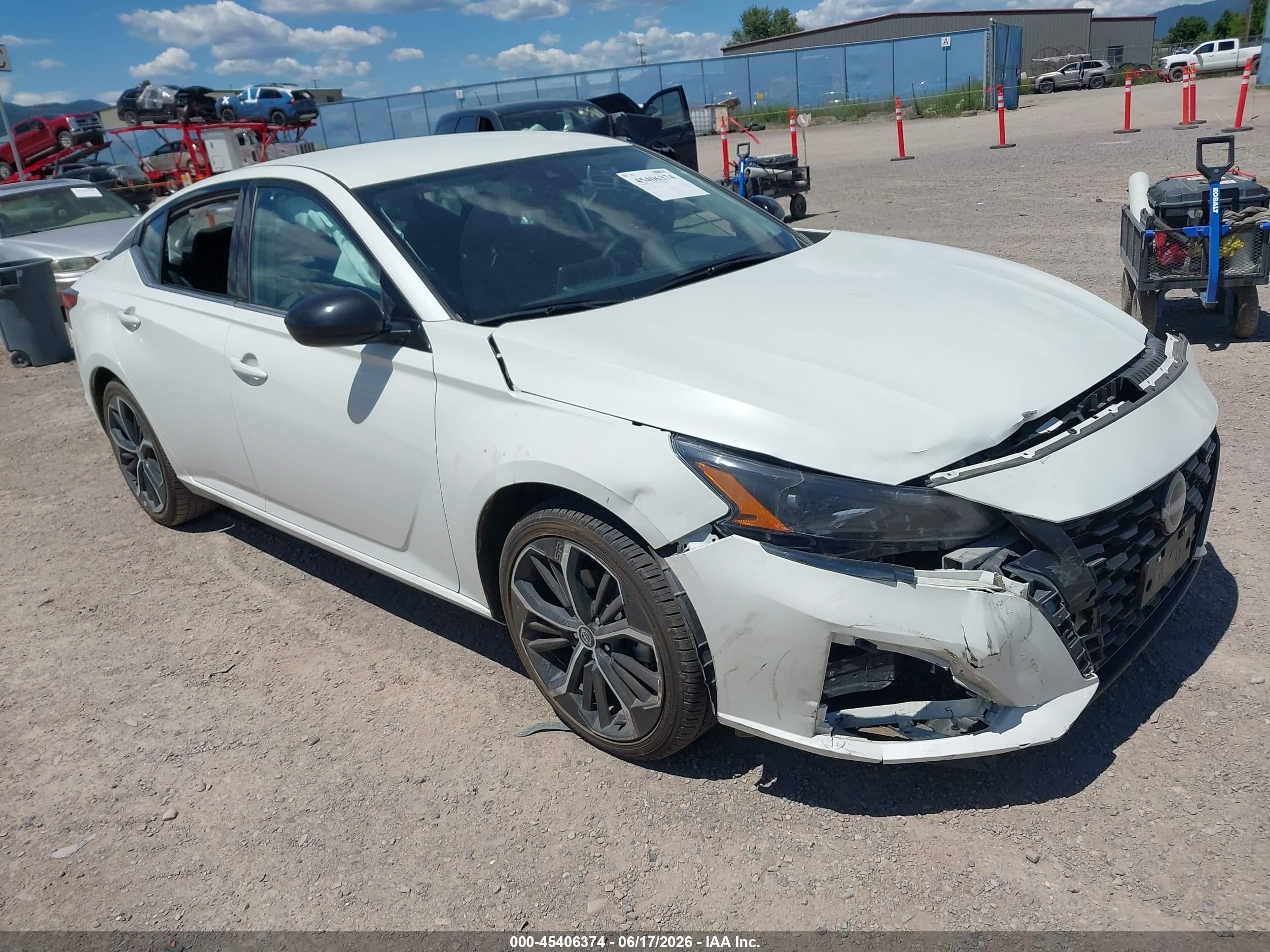 2025 Nissan Altima VIN 1N4BL4CV3SN362740 IAAI salvage auction — Front End, Rebuildable (Florida), sold $7,200 on 2026-07-09 (photo 1)