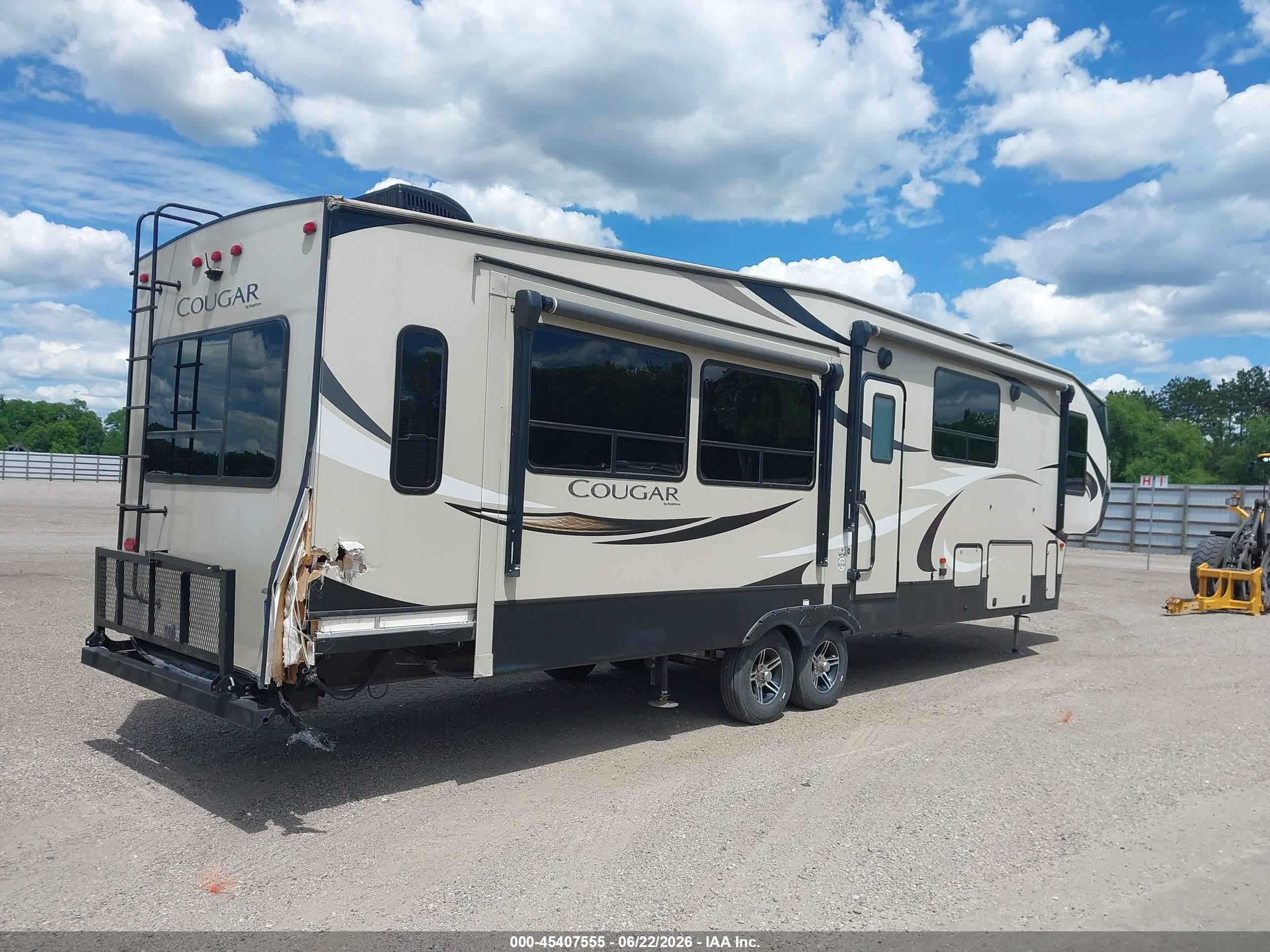 2019 Keystone Rv Other VIN 4YDF36828K2503385 IAAI salvage auction — Rear End, Parts Only Bos (Minnesota), sold $4,650 on 2026-09-16 (photo 4)