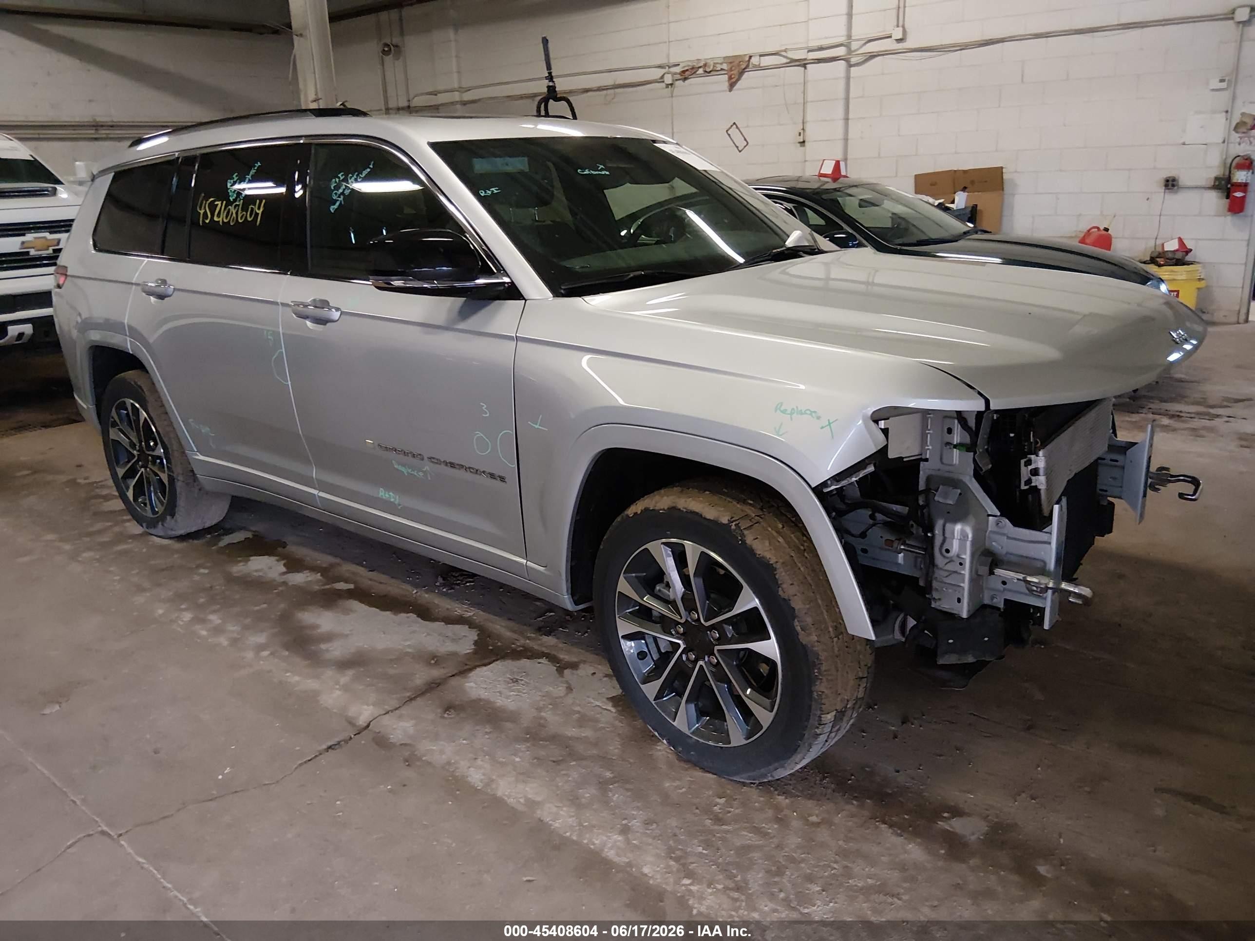 2023 Jeep Grand Cherokee L VIN 1C4RJKDG0P8782920 — IAAI salvage auction photo