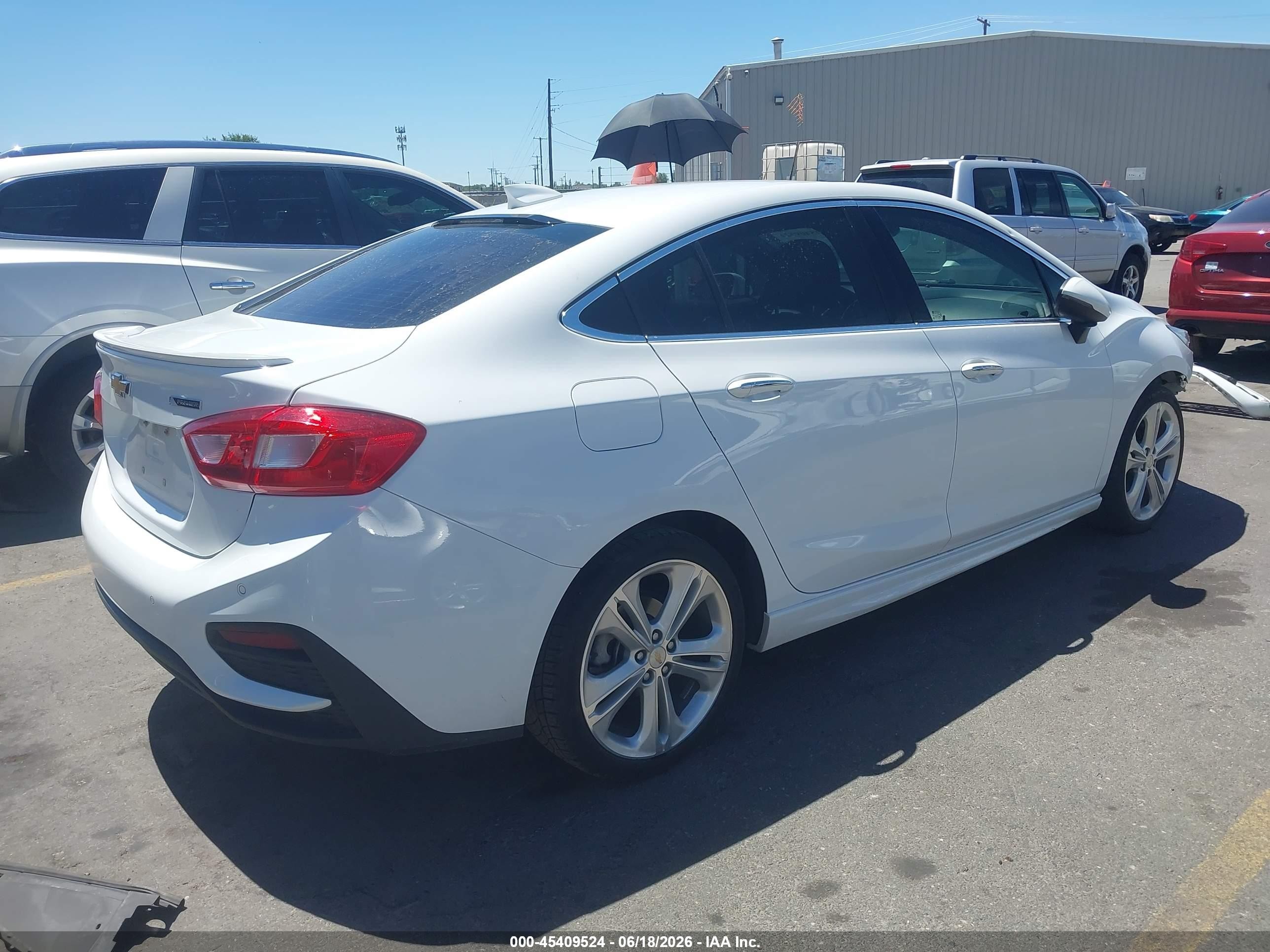 2017 Chevrolet Cruze VIN 1G1BF5SM5H7257543 IAAI salvage auction — Front End, Salvage (Utah), sold $3,450 on 2026-07-09 (photo 4)