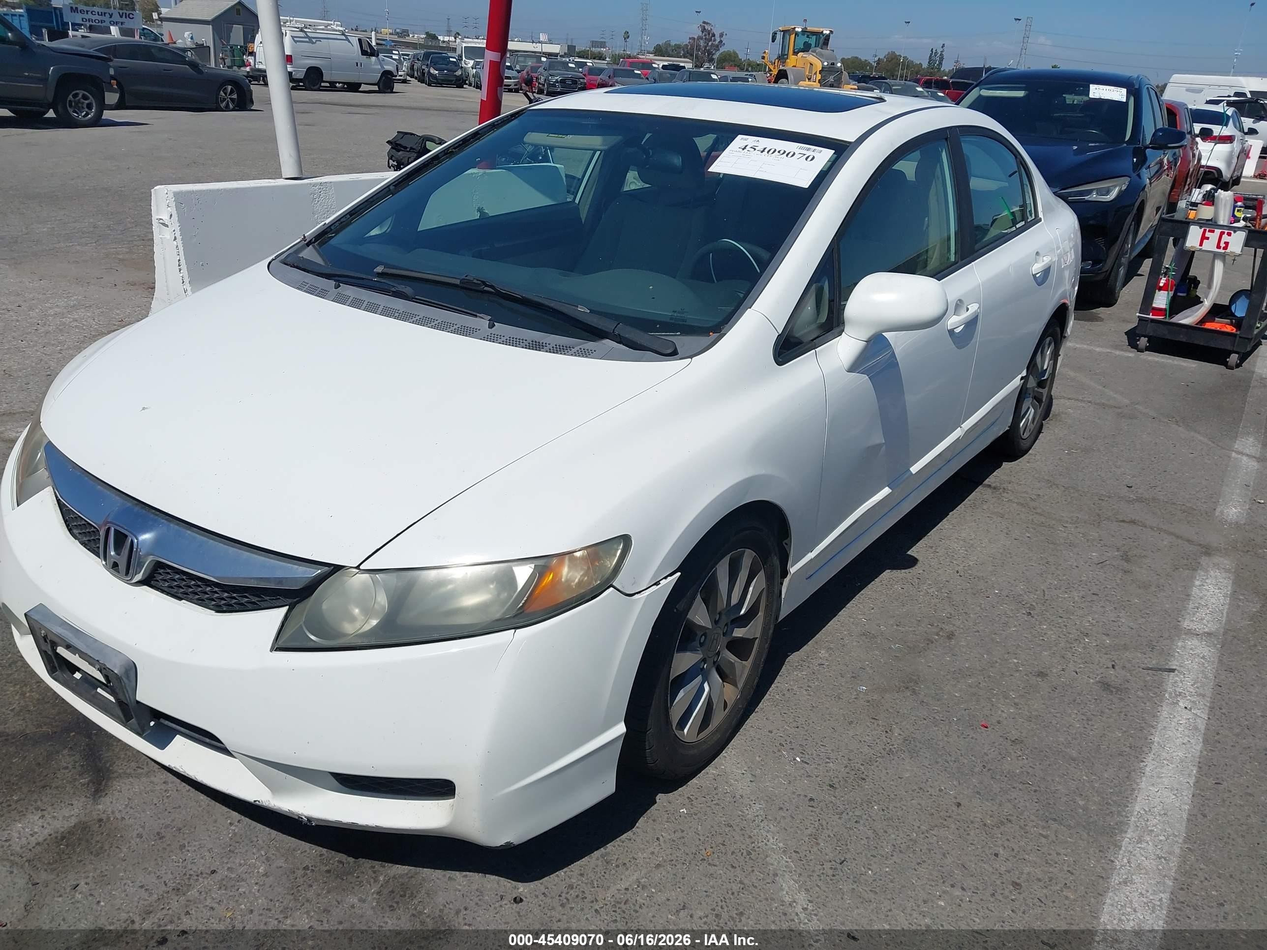 2009 Honda Civic VIN 19XFA16819E035869 IAAI salvage auction — Normal Wear, Clear - Dealer Only (California), sold $1,000 on 2026-07-02 (photo 6)